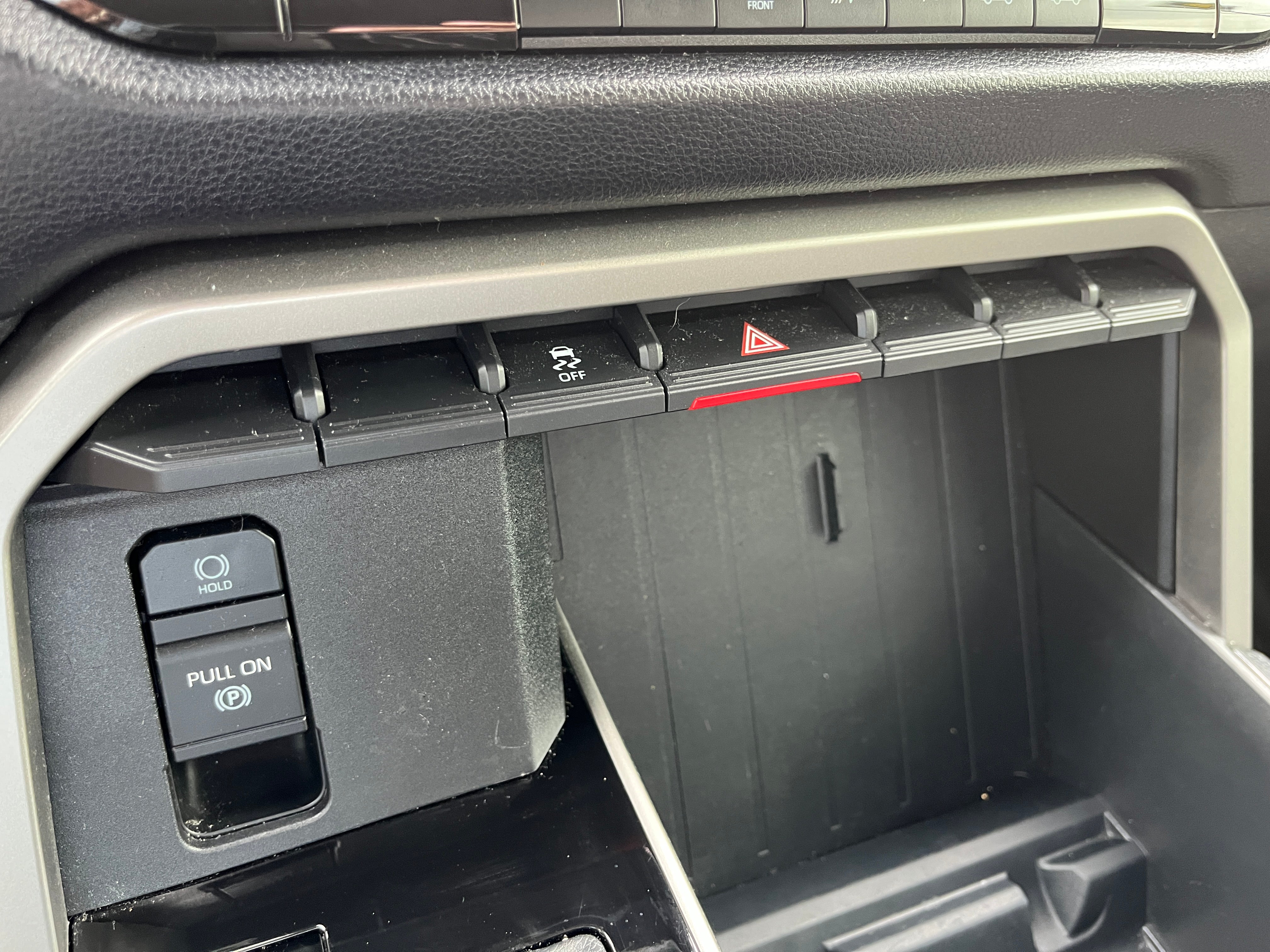 2023 Toyota Tundra 4WD SR5