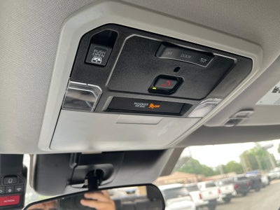 2023 Toyota Tundra 4WD SR5