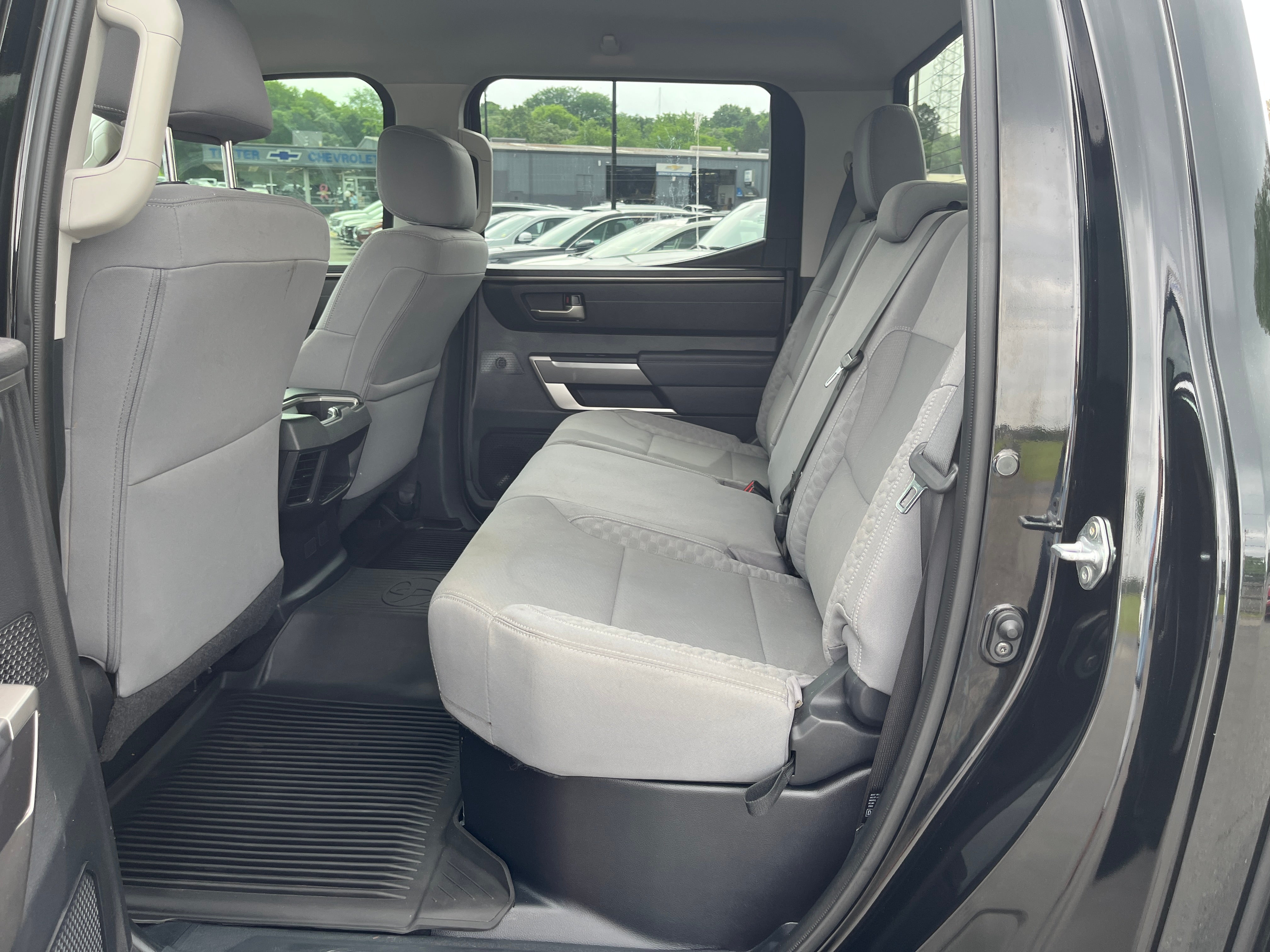 2023 Toyota Tundra 4WD SR5