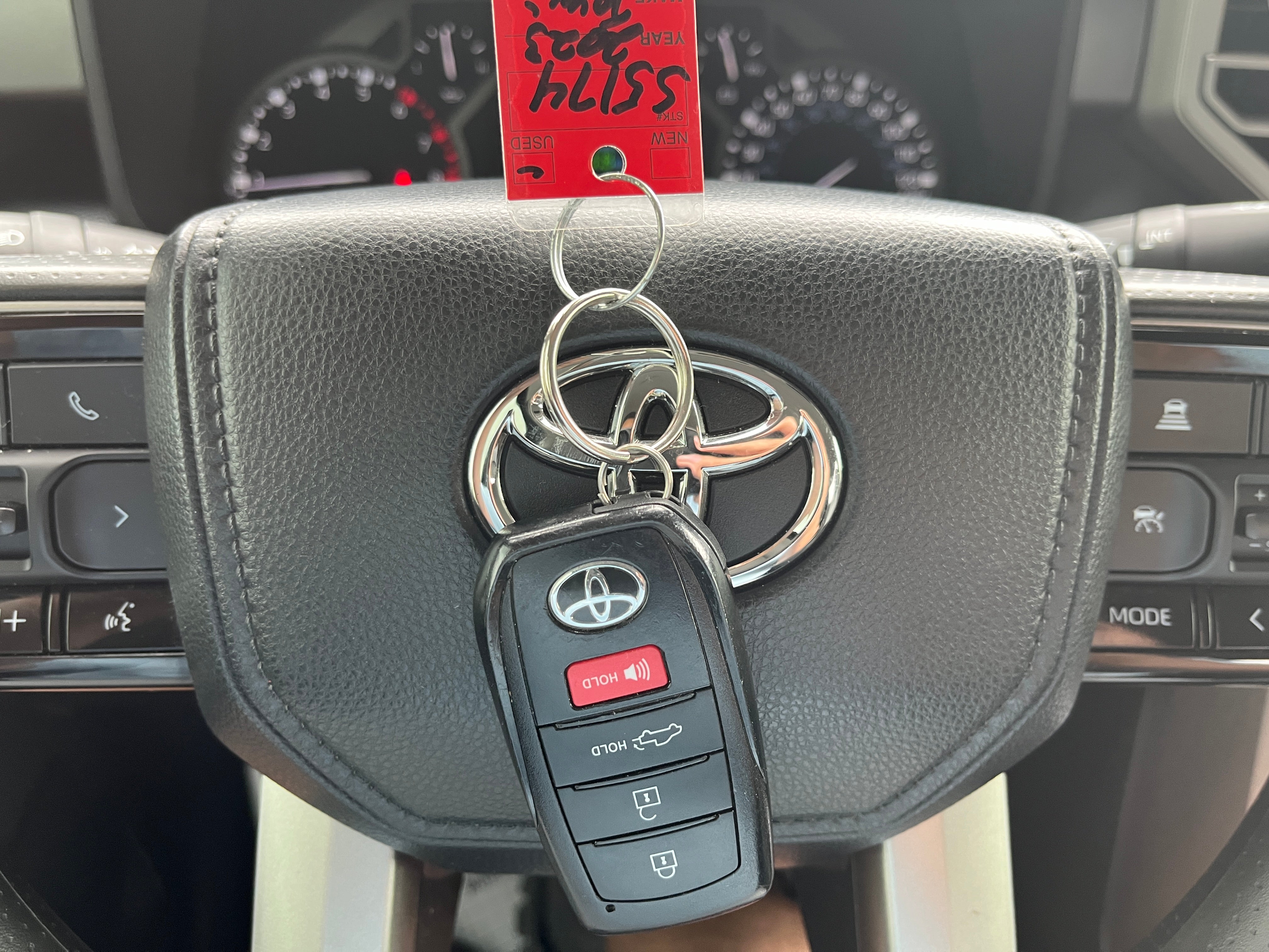 2023 Toyota Tundra 4WD SR5