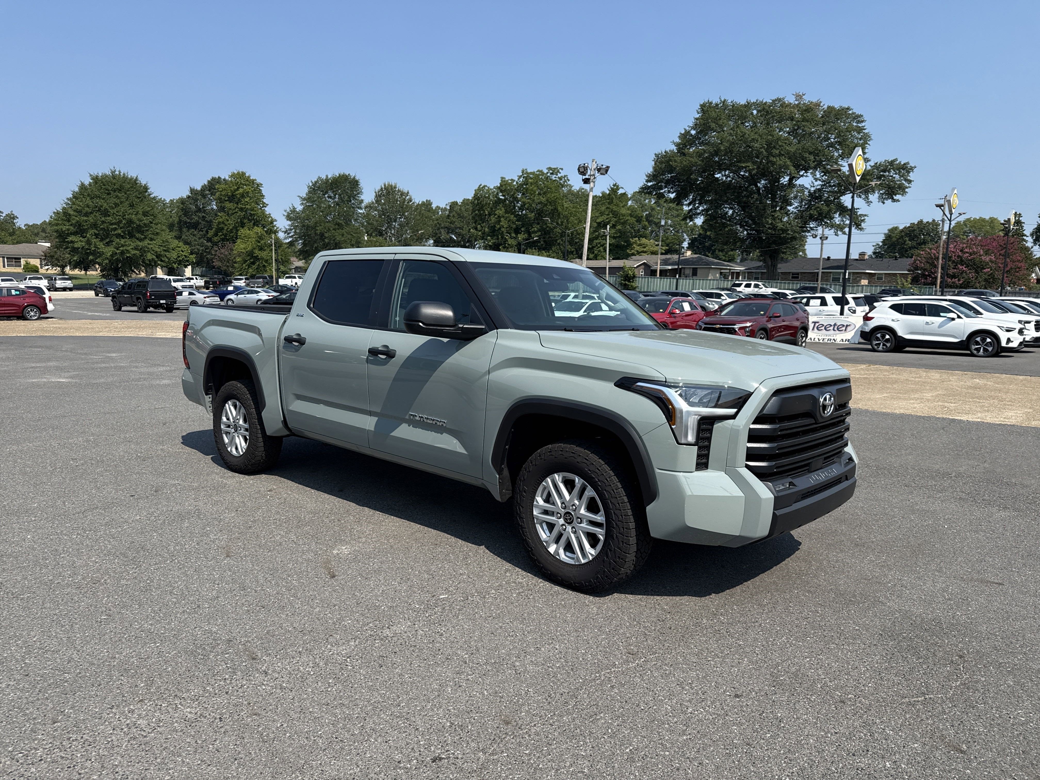 2024 Toyota Tundra 4WD Base