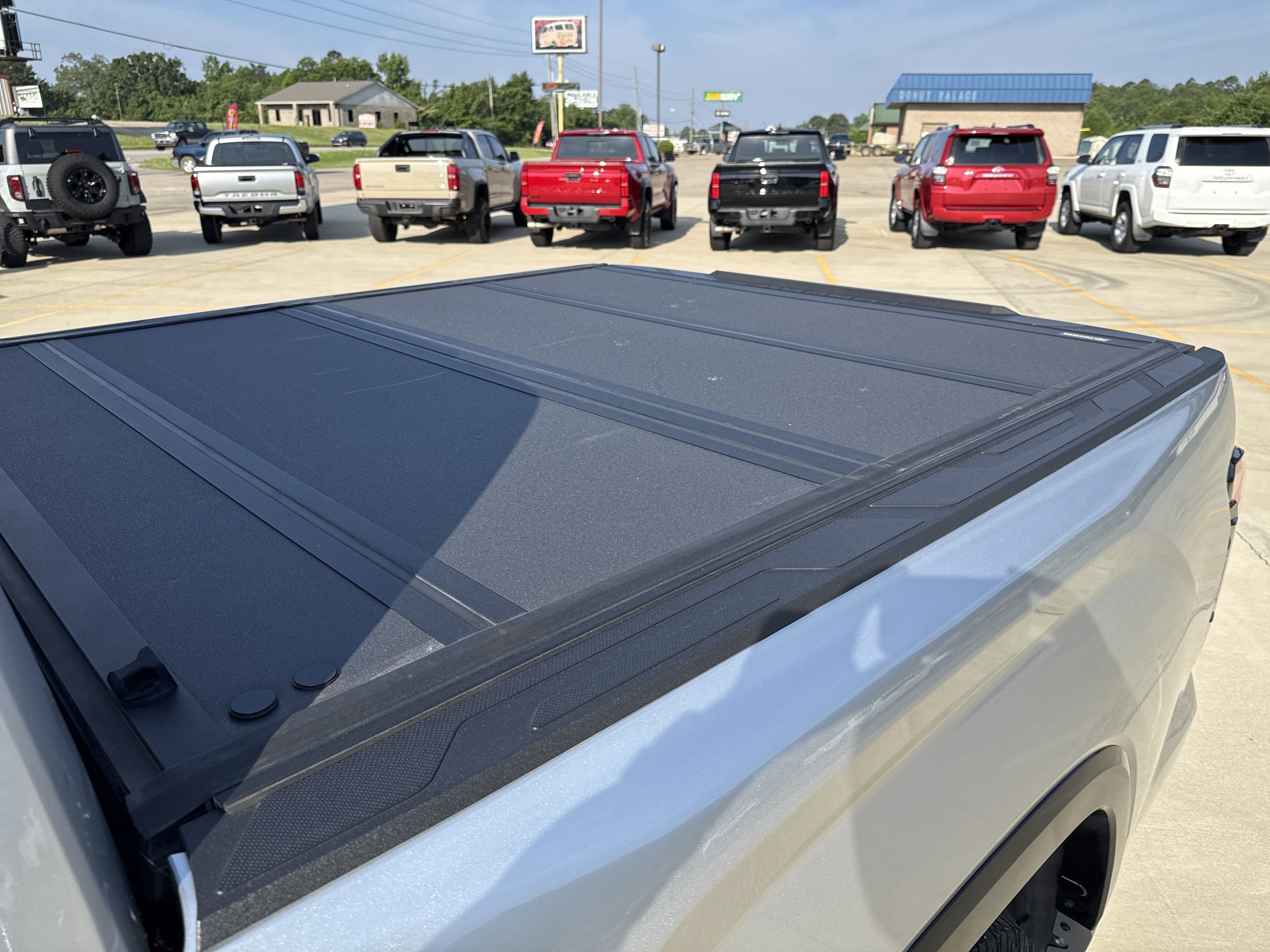 2022 Toyota Tundra 4WD Base