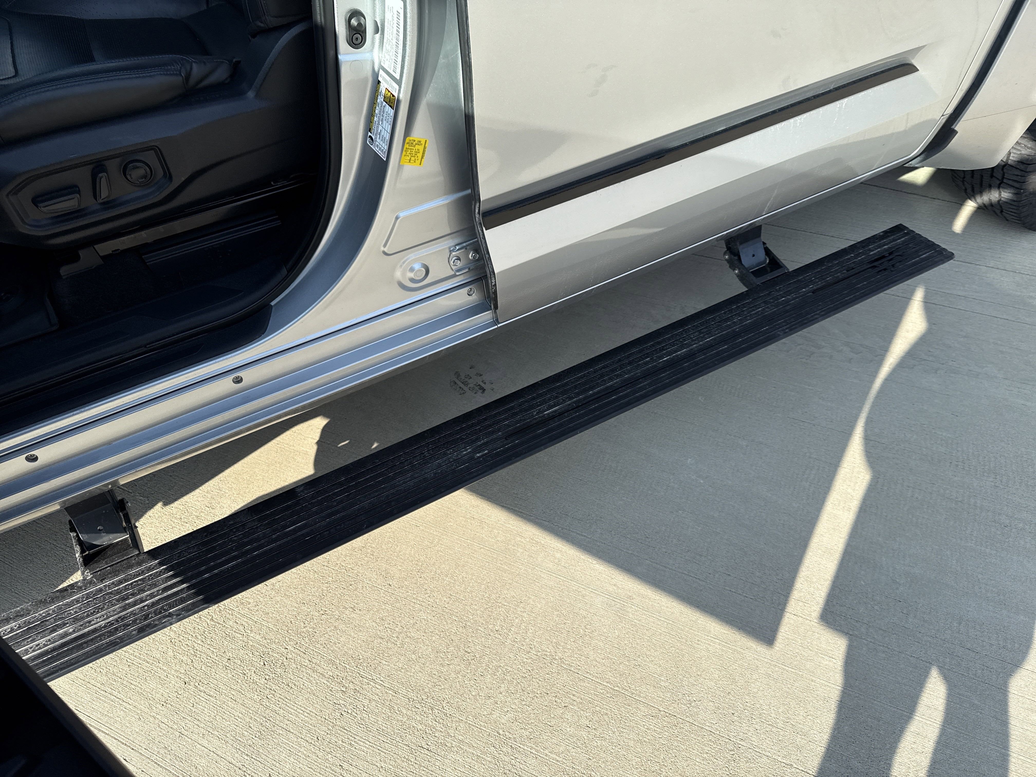 2022 Toyota Tundra 4WD Base