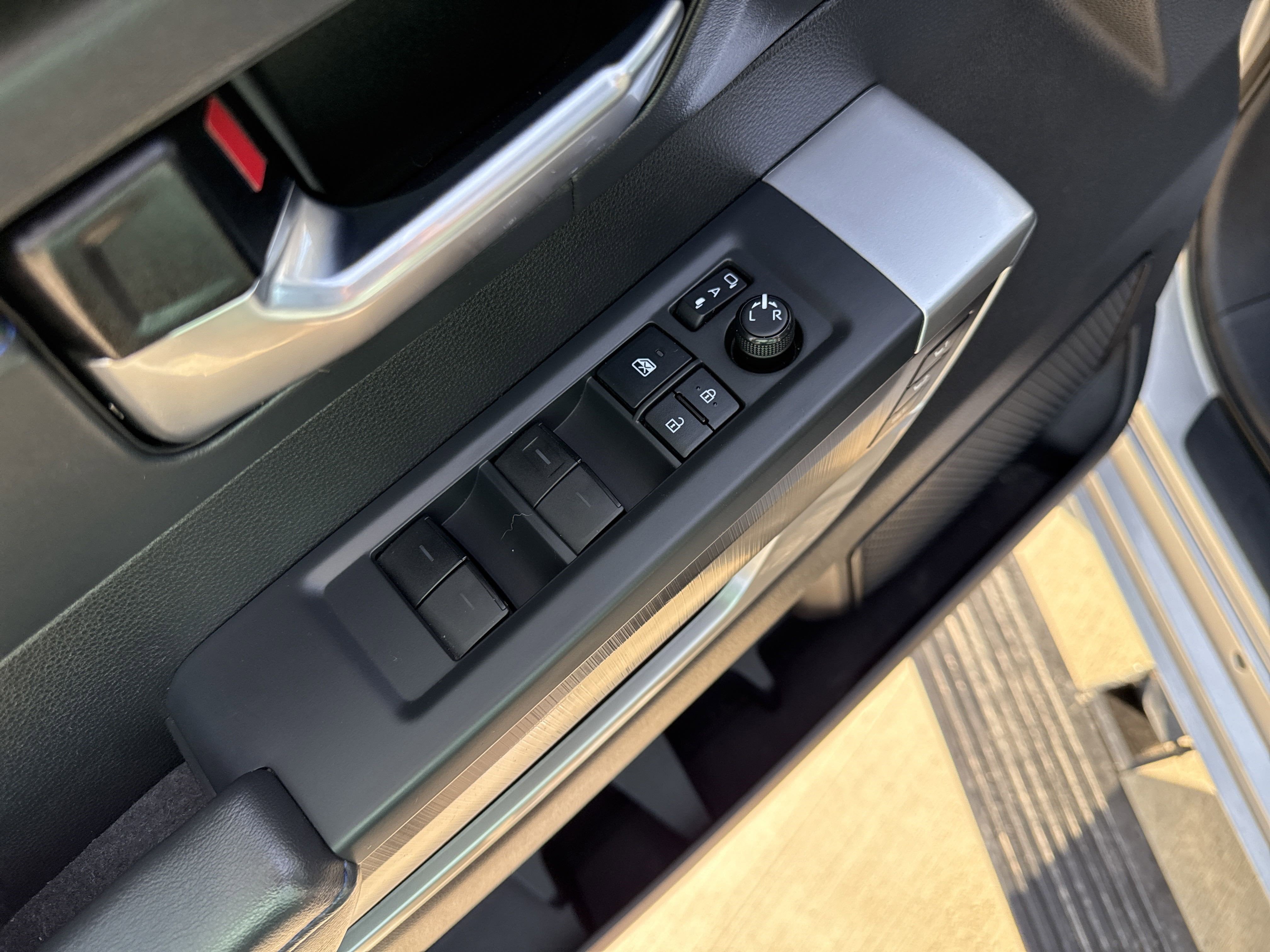 2022 Toyota Tundra 4WD Base