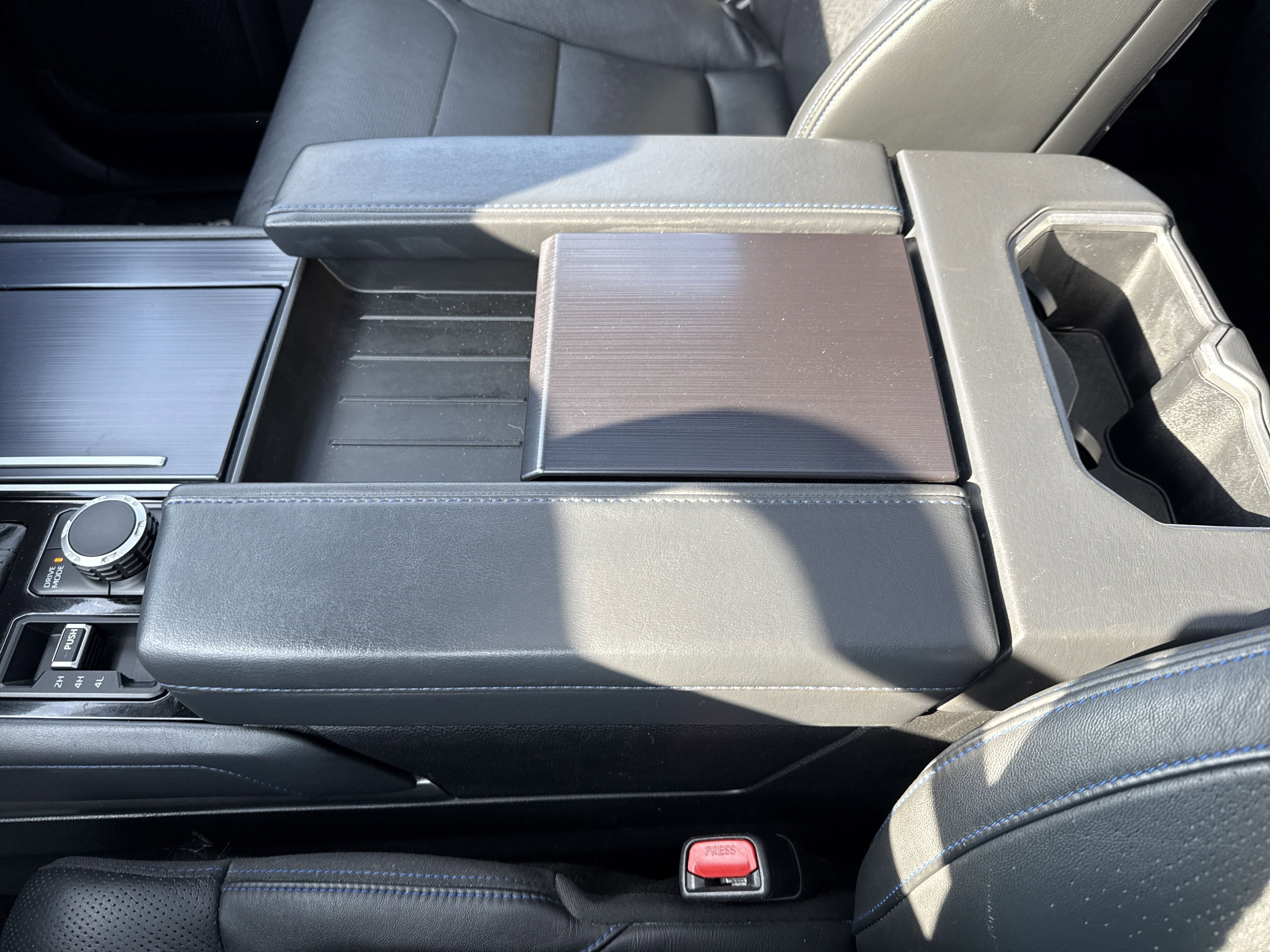 2022 Toyota Tundra 4WD Base