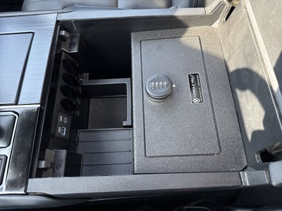 2022 Toyota Tundra 4WD Base