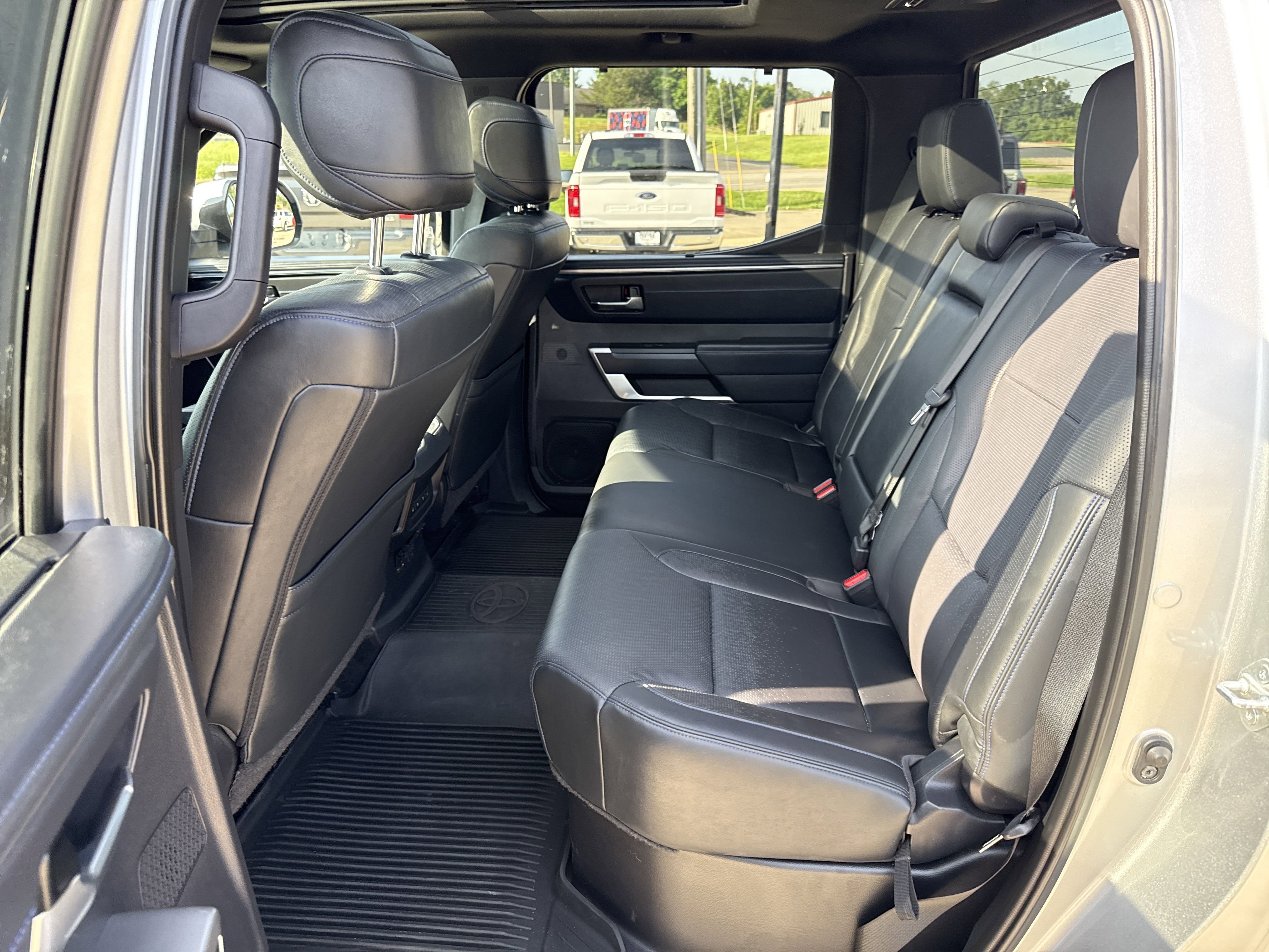 2022 Toyota Tundra 4WD Base