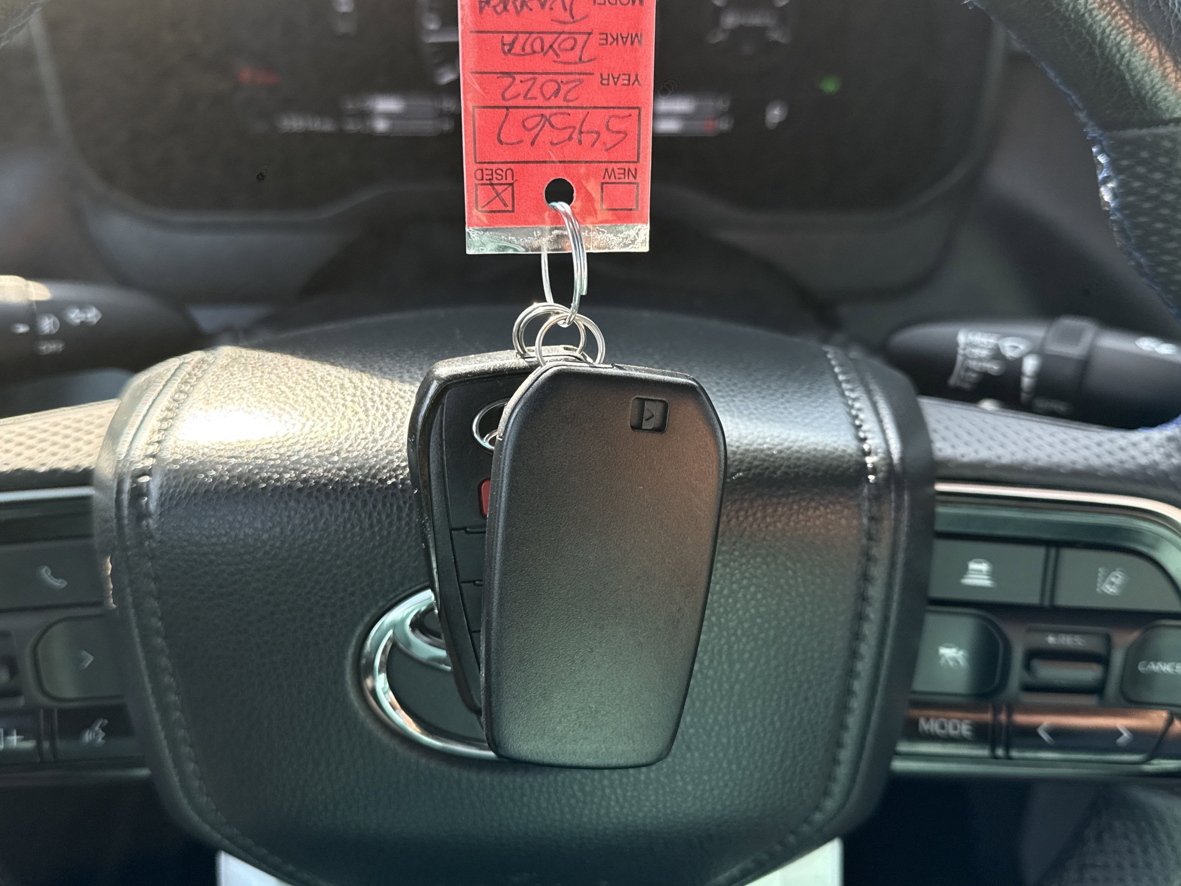 2022 Toyota Tundra 4WD Base