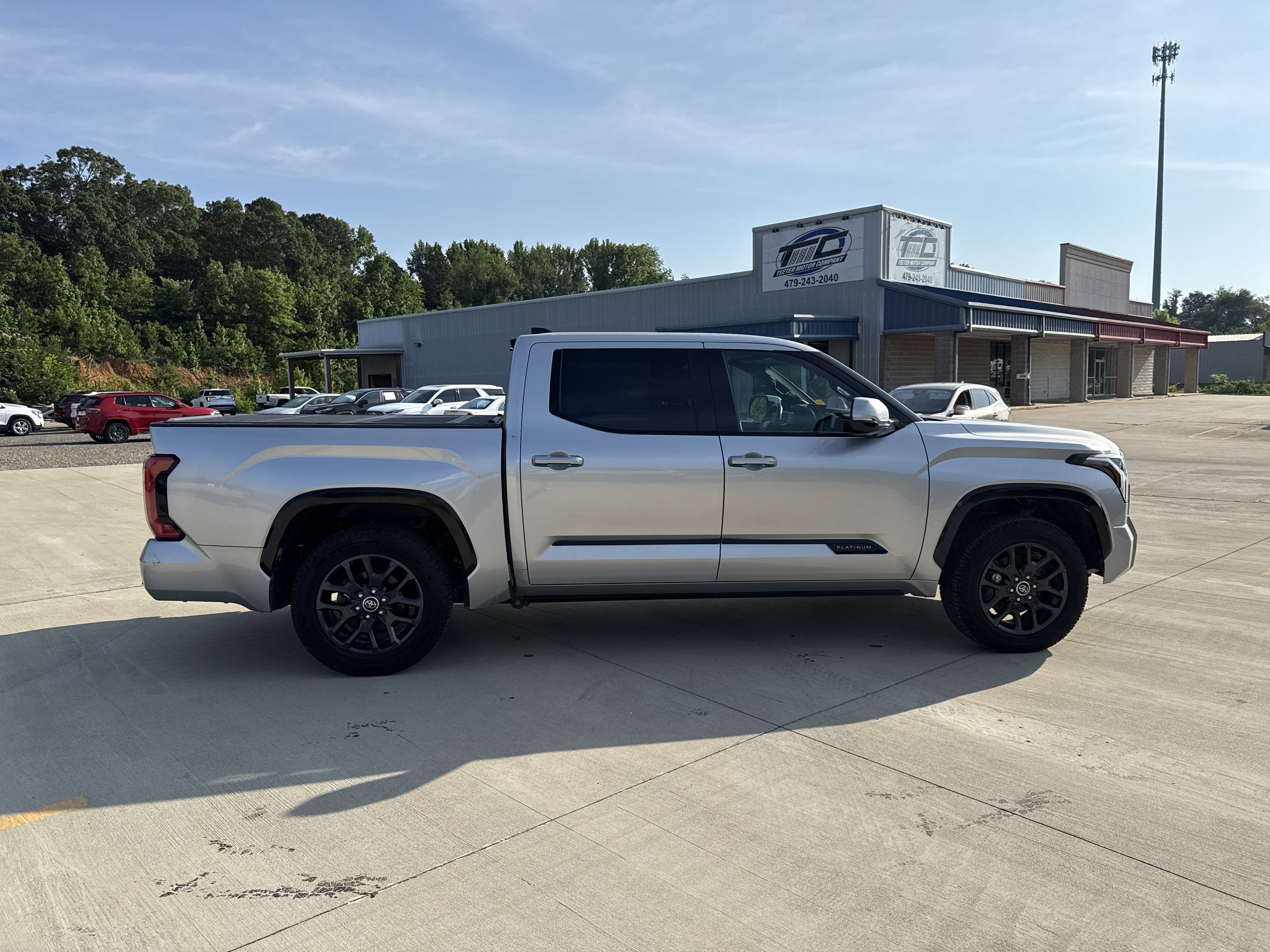 2022 Toyota Tundra 4WD Base