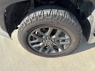 2022 Toyota Tundra 4WD Base