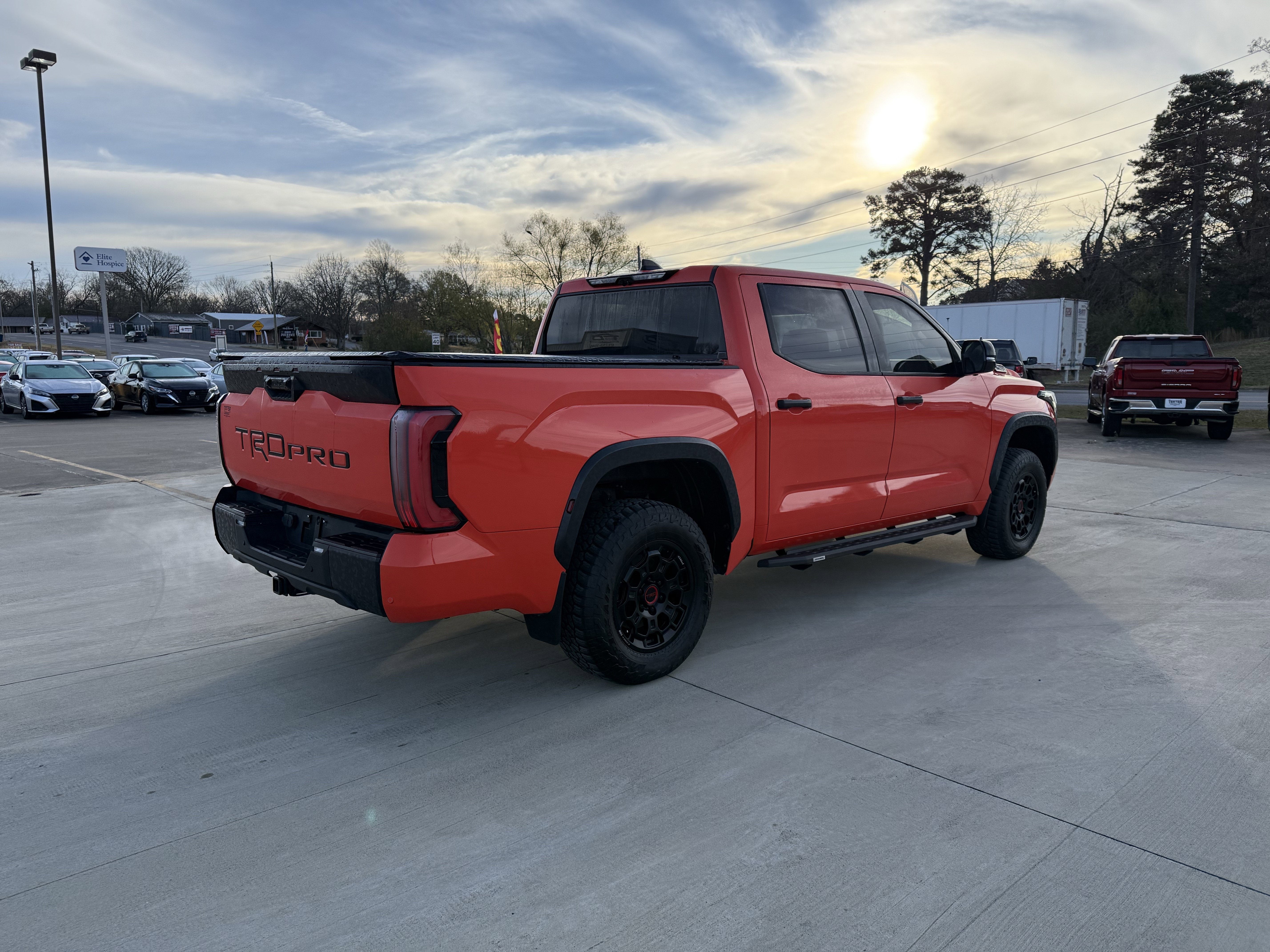 2022 Toyota Tundra 4WD Base