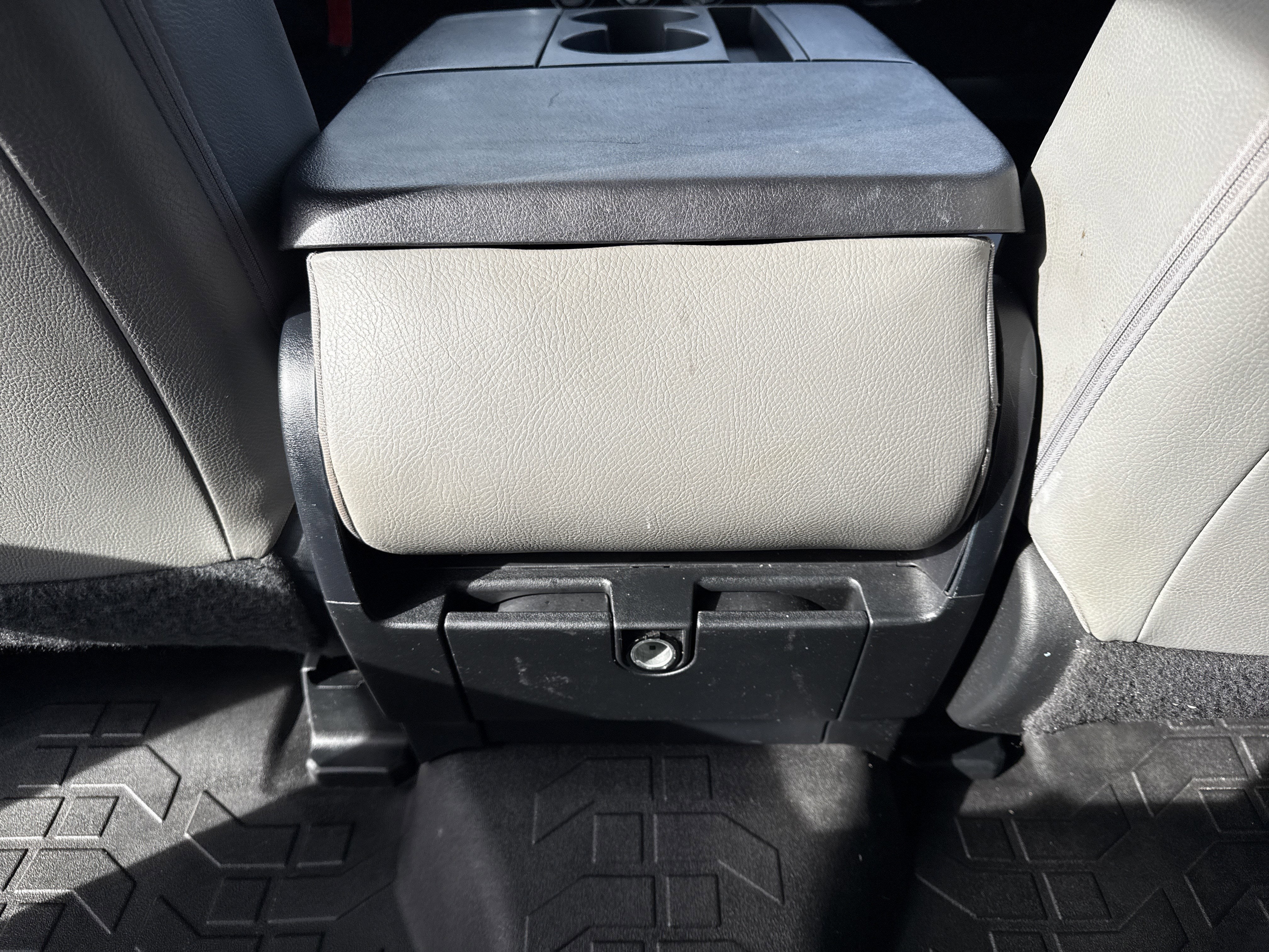 2014 Toyota Tundra 2WD Truck SR