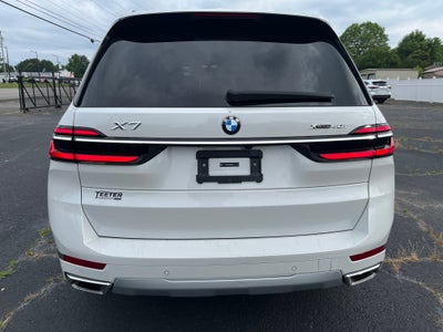 2025 BMW X7 xDrive40i