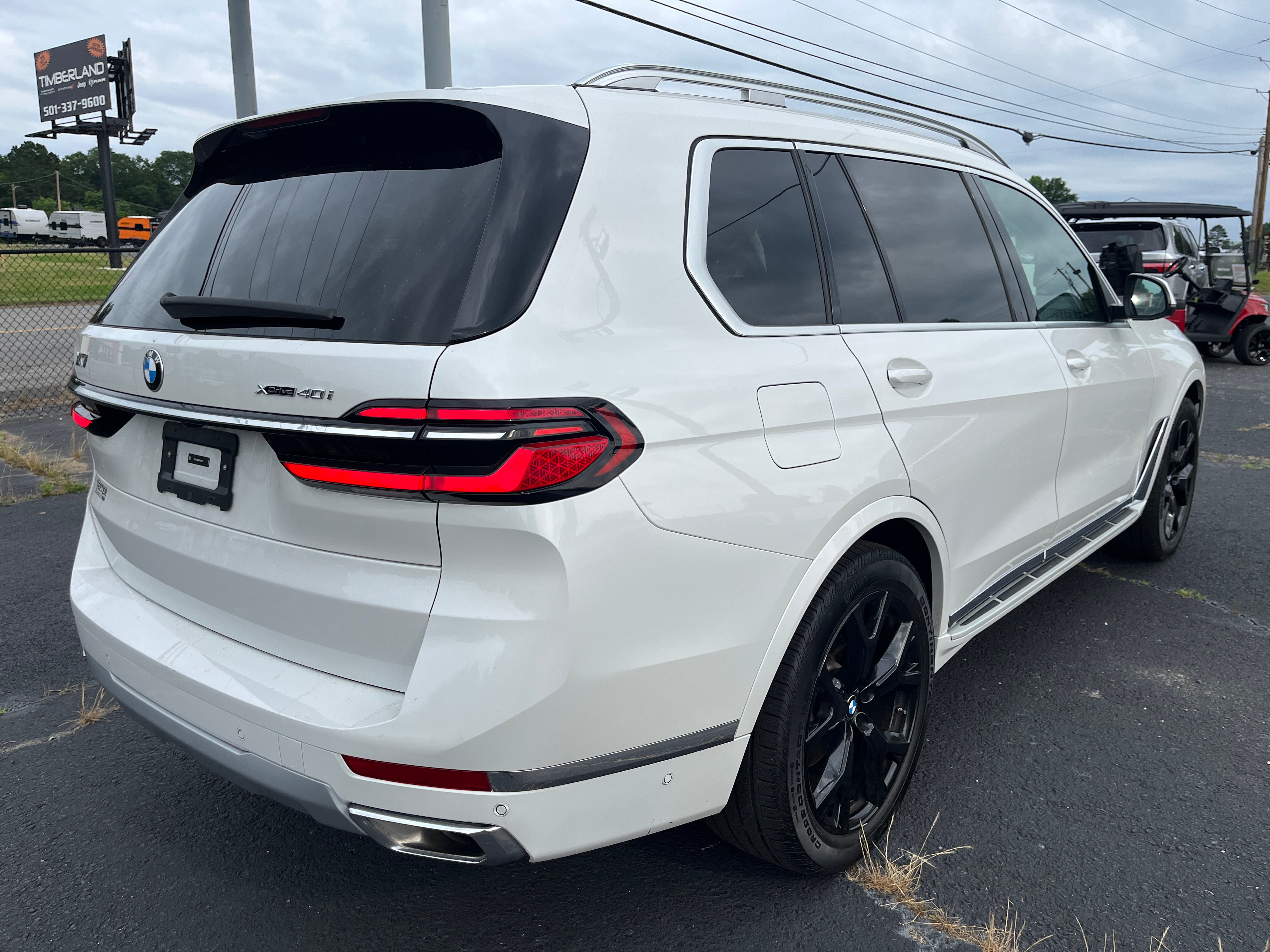 2025 BMW X7 xDrive40i