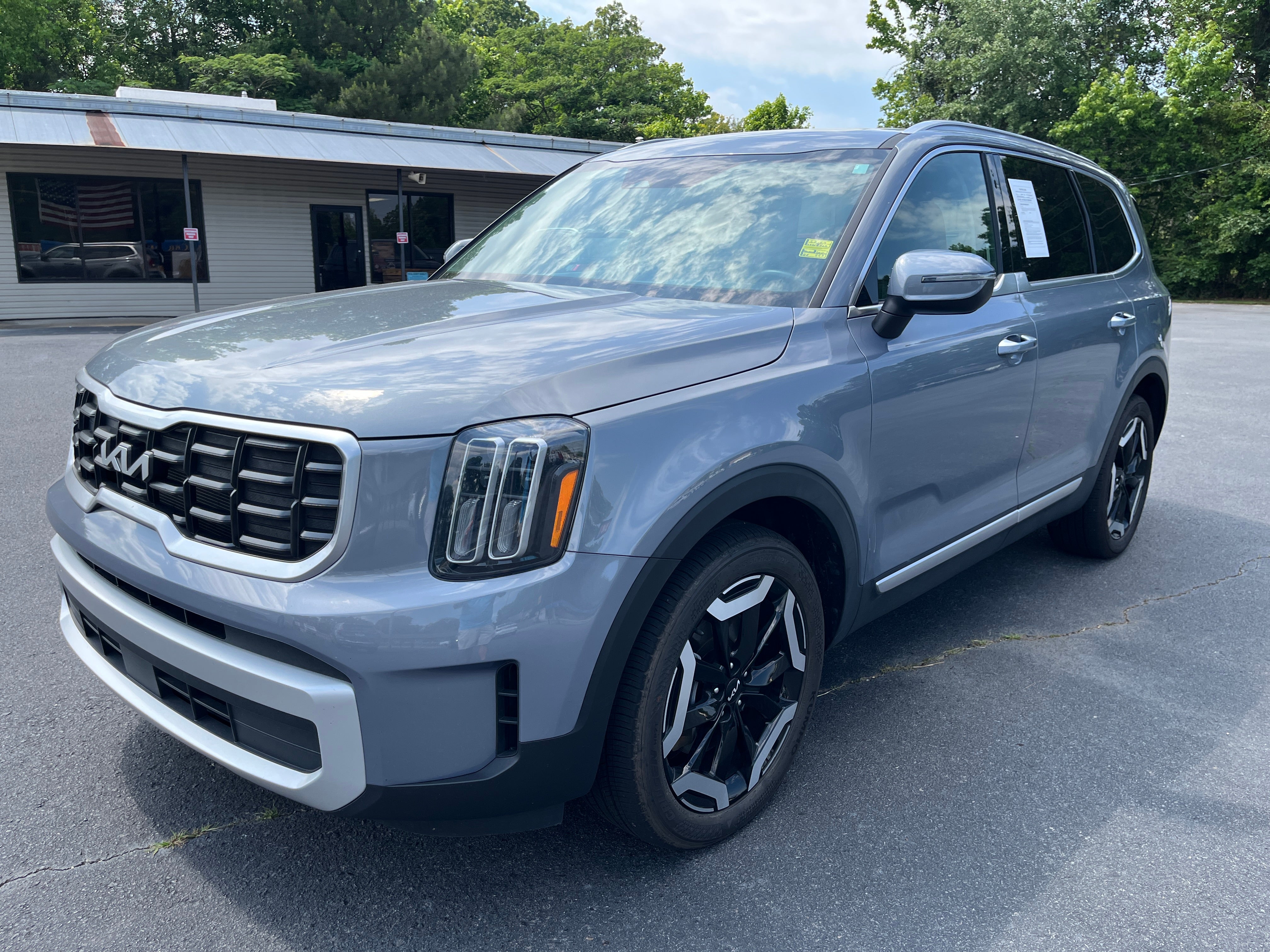 2025 Kia Telluride S FWD's photo