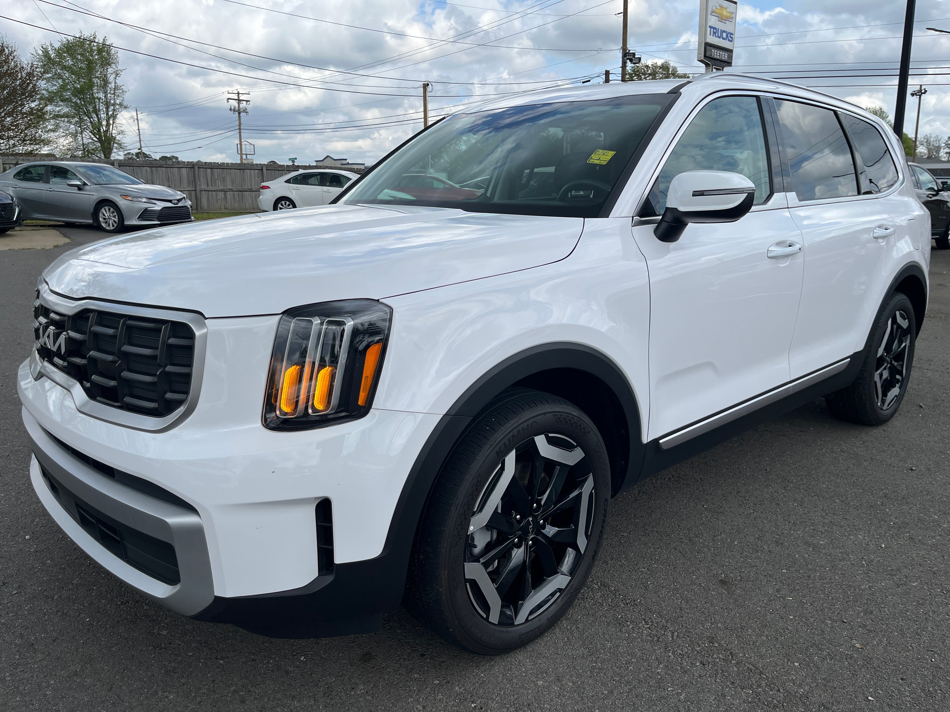 2025 Kia Telluride S