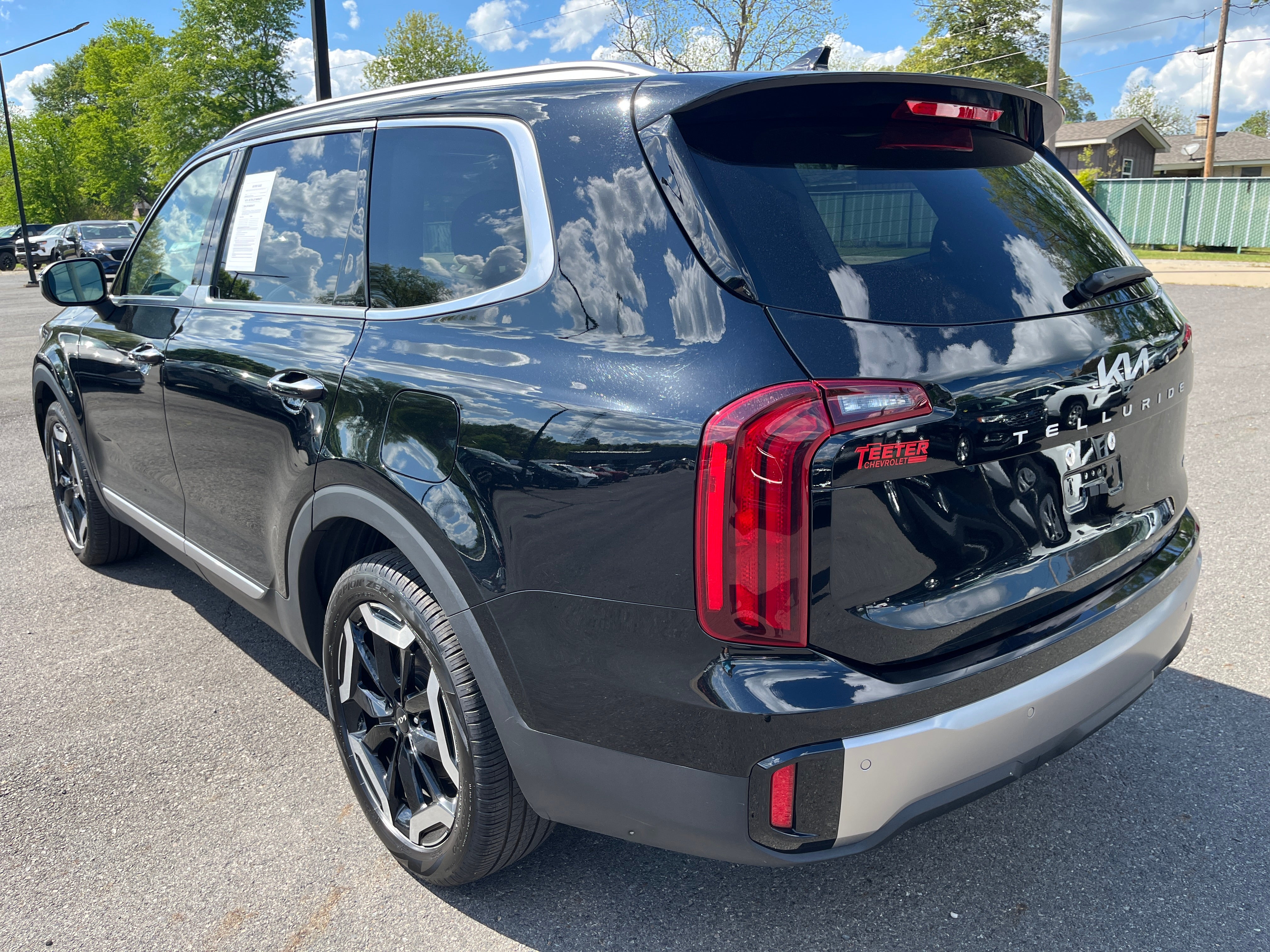 2025 Kia Telluride S