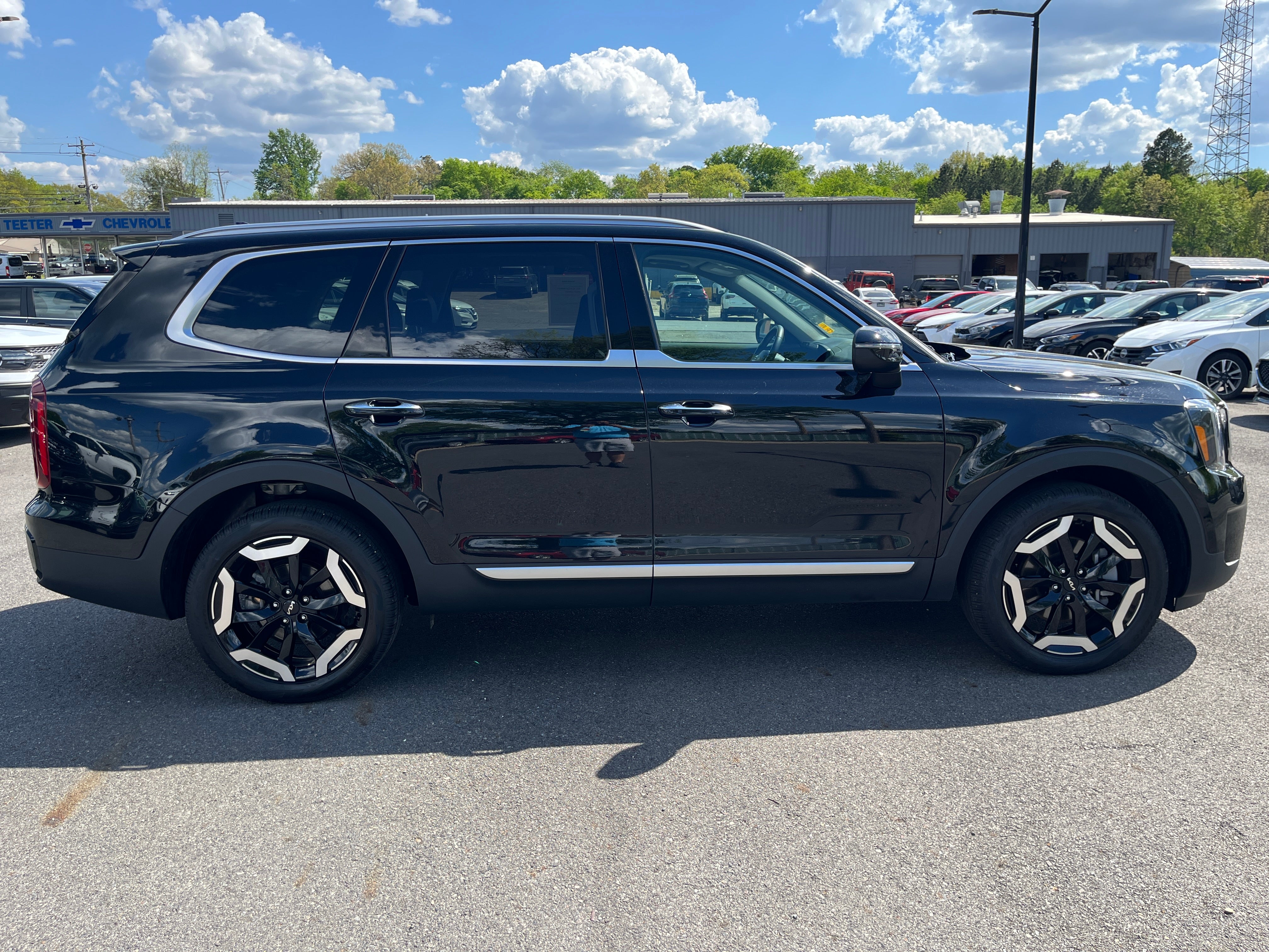 2025 Kia Telluride S