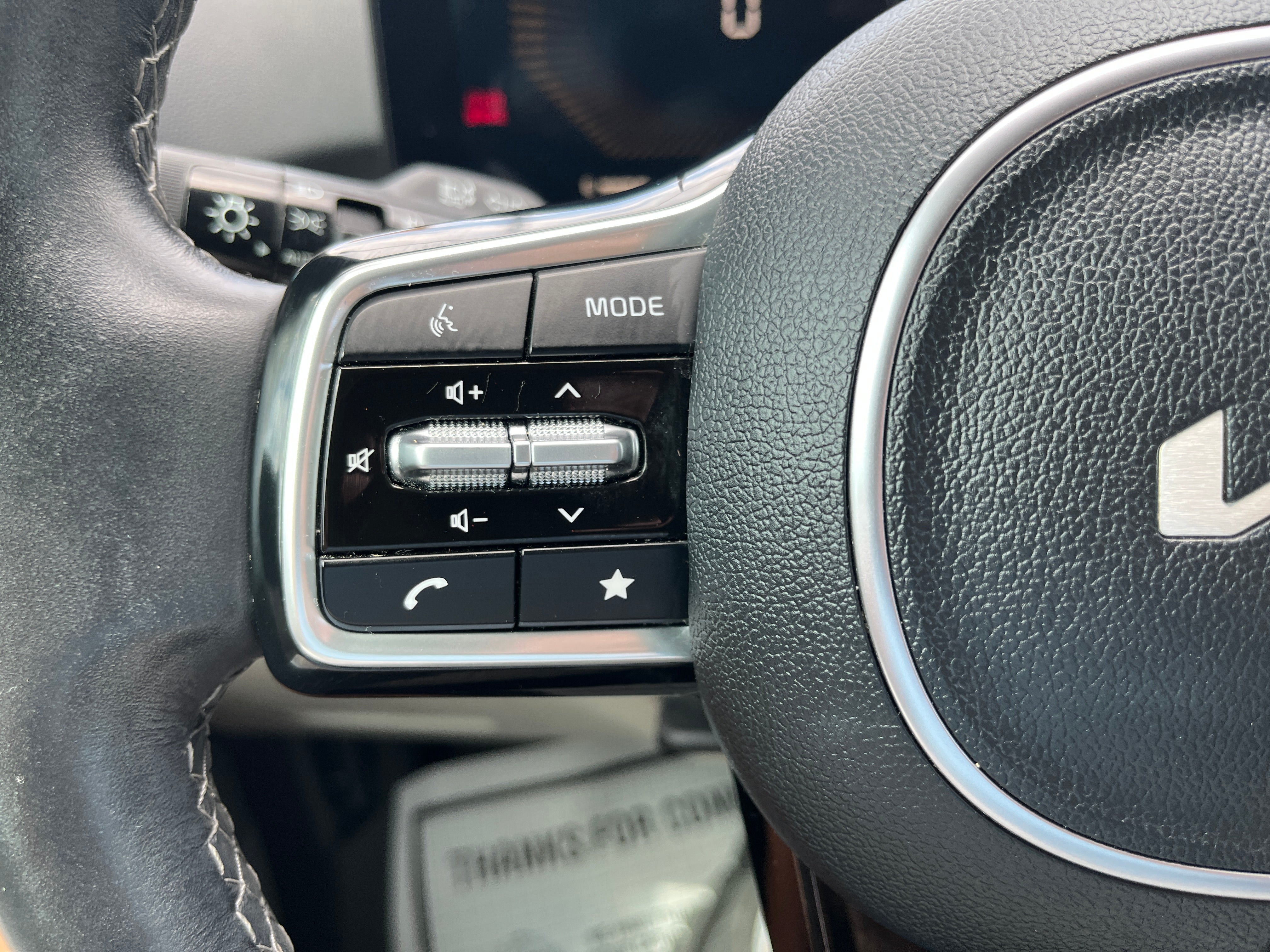 2024 Kia Sorento EX