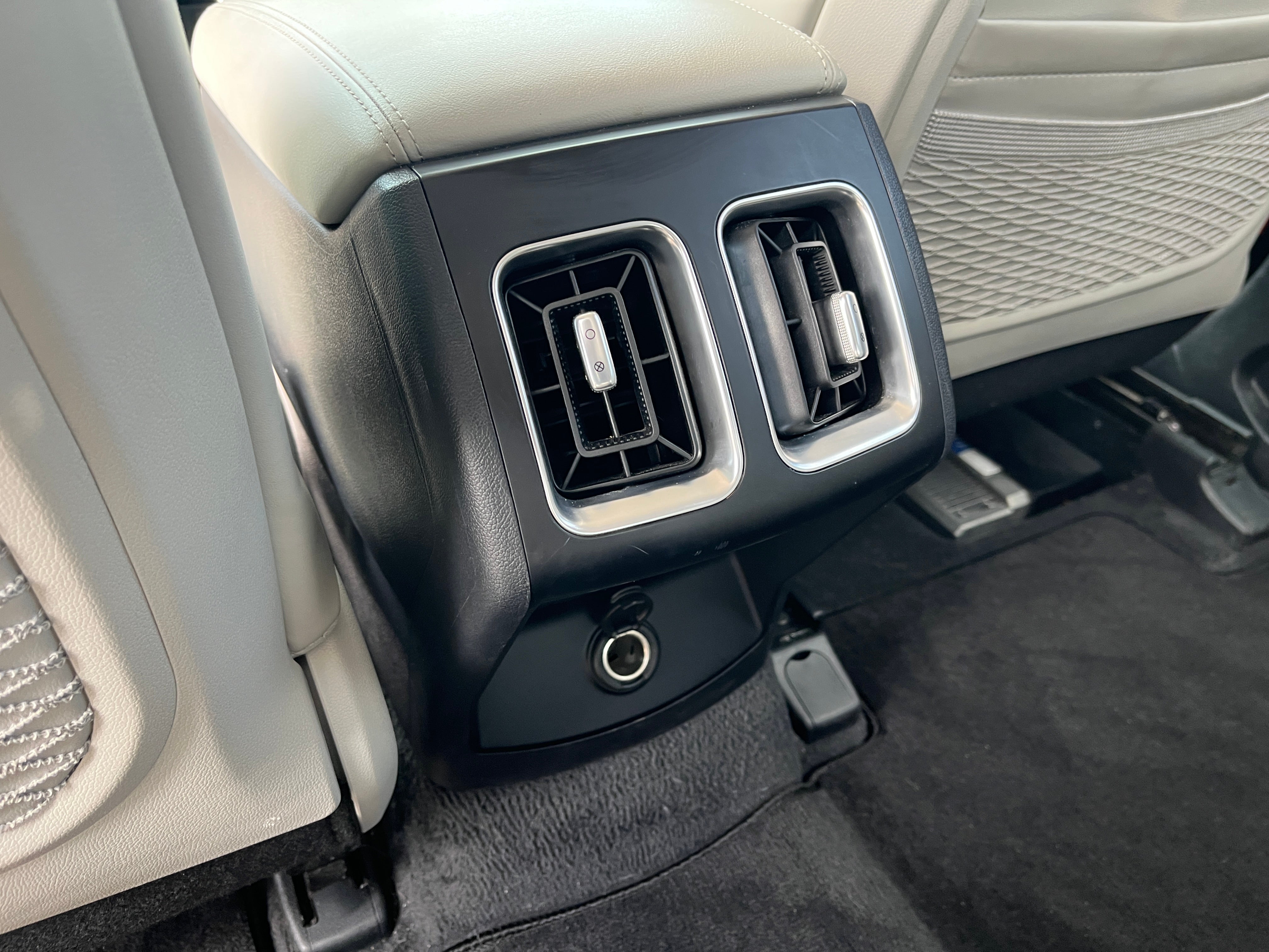 2024 Kia Sorento EX