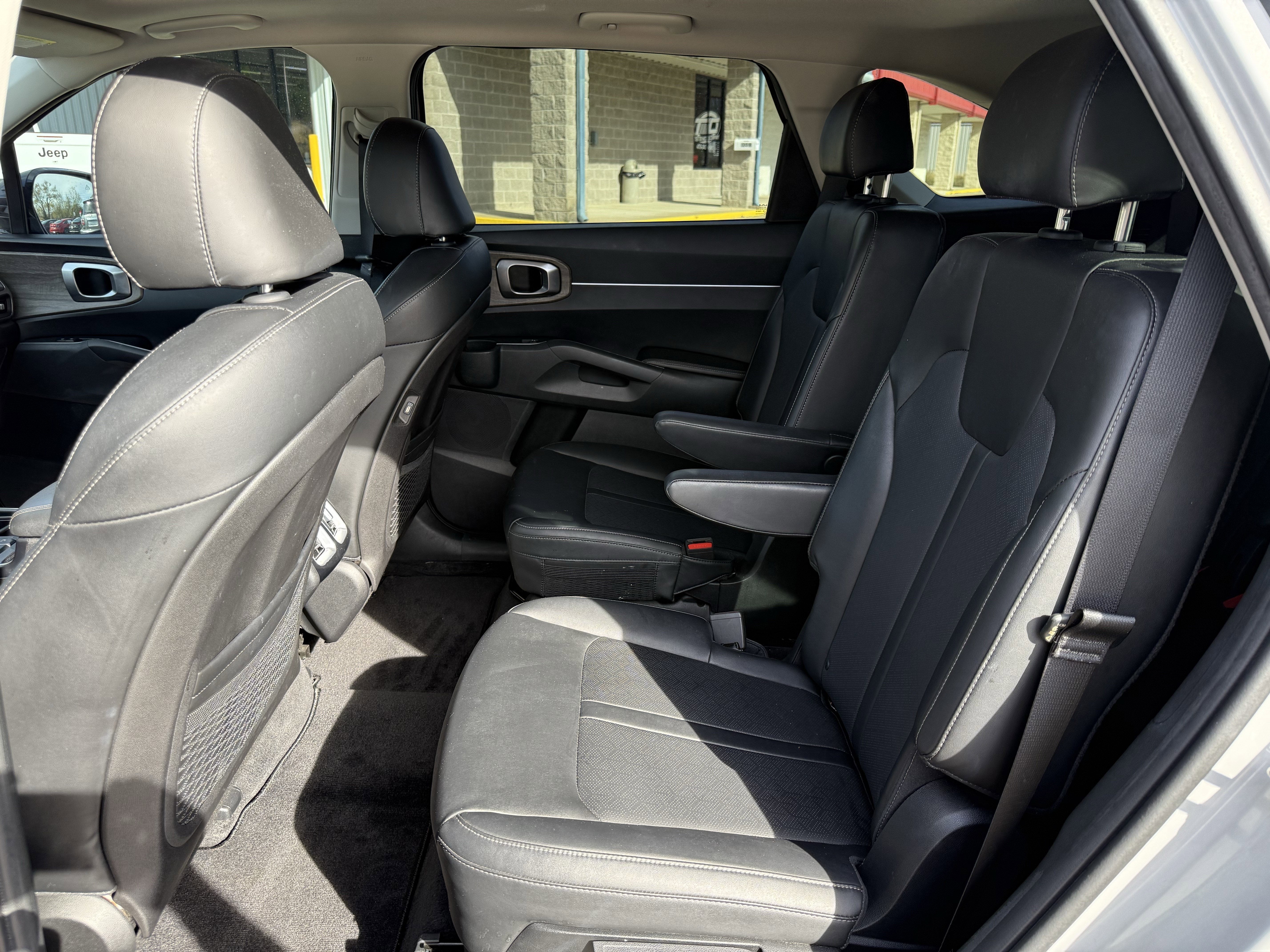 2022 Kia Sorento Base