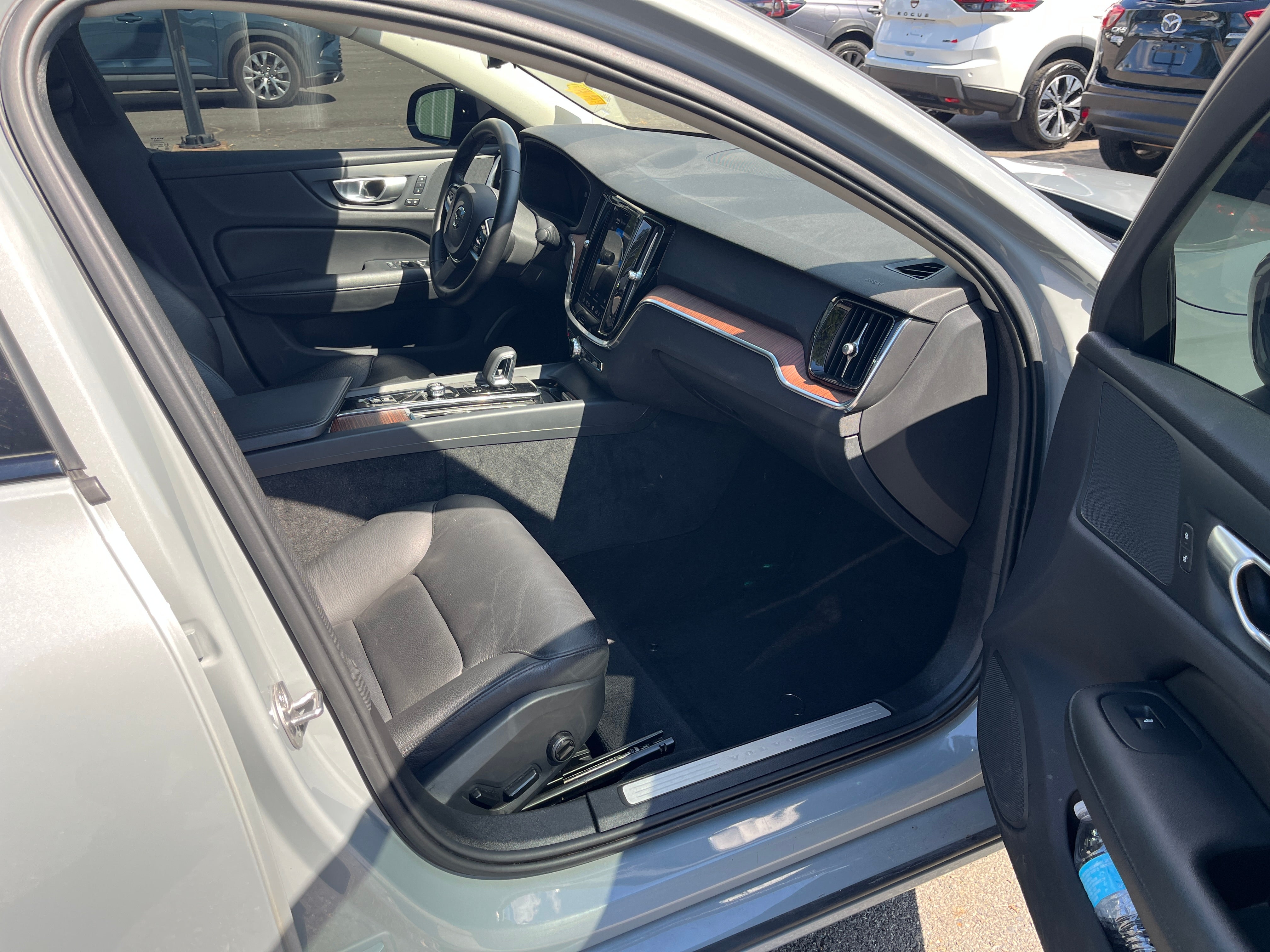 2025 Volvo S60 Plus