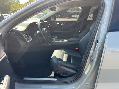 2025 Volvo S60 Plus