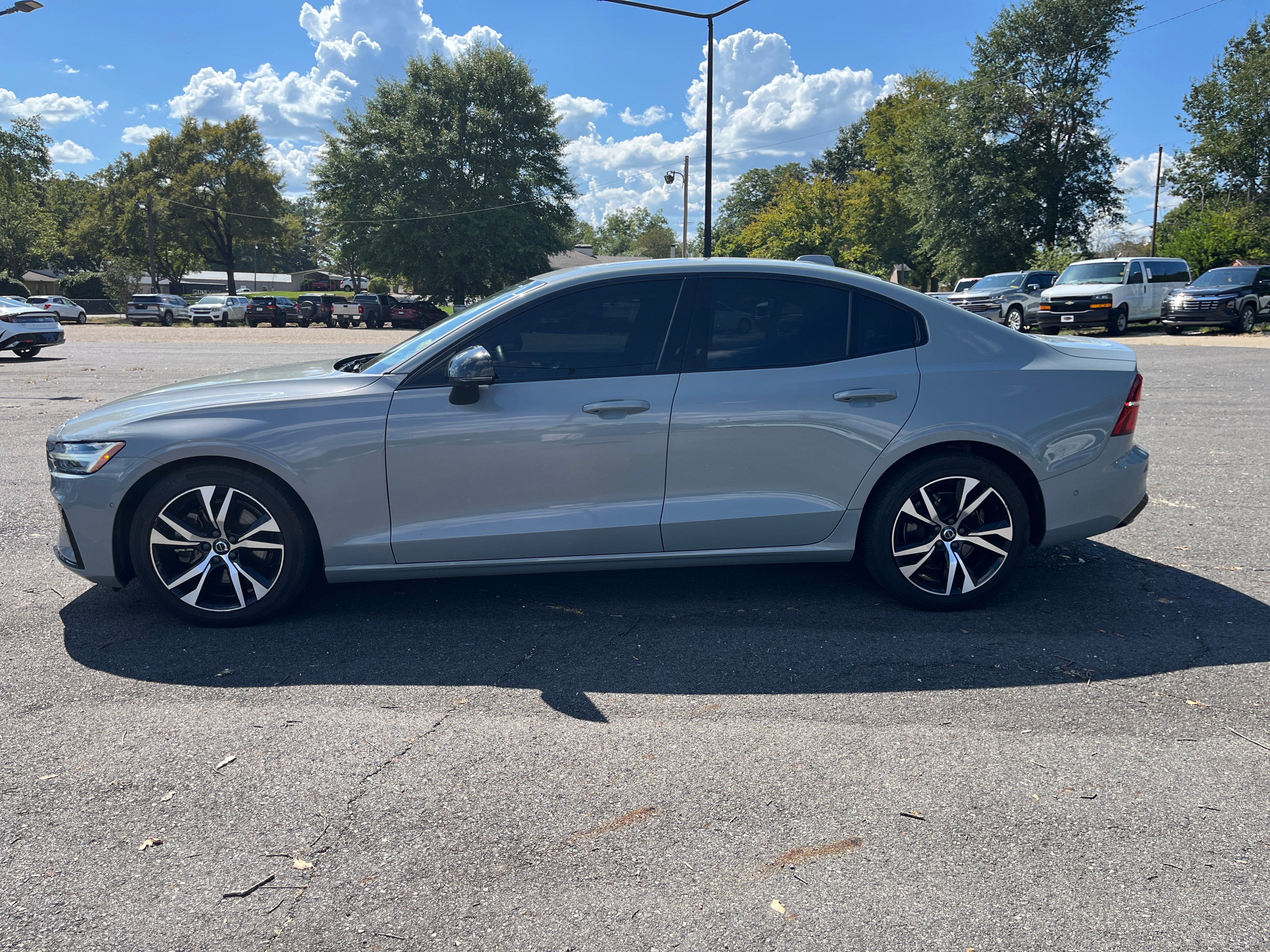 2025 Volvo S60 Plus