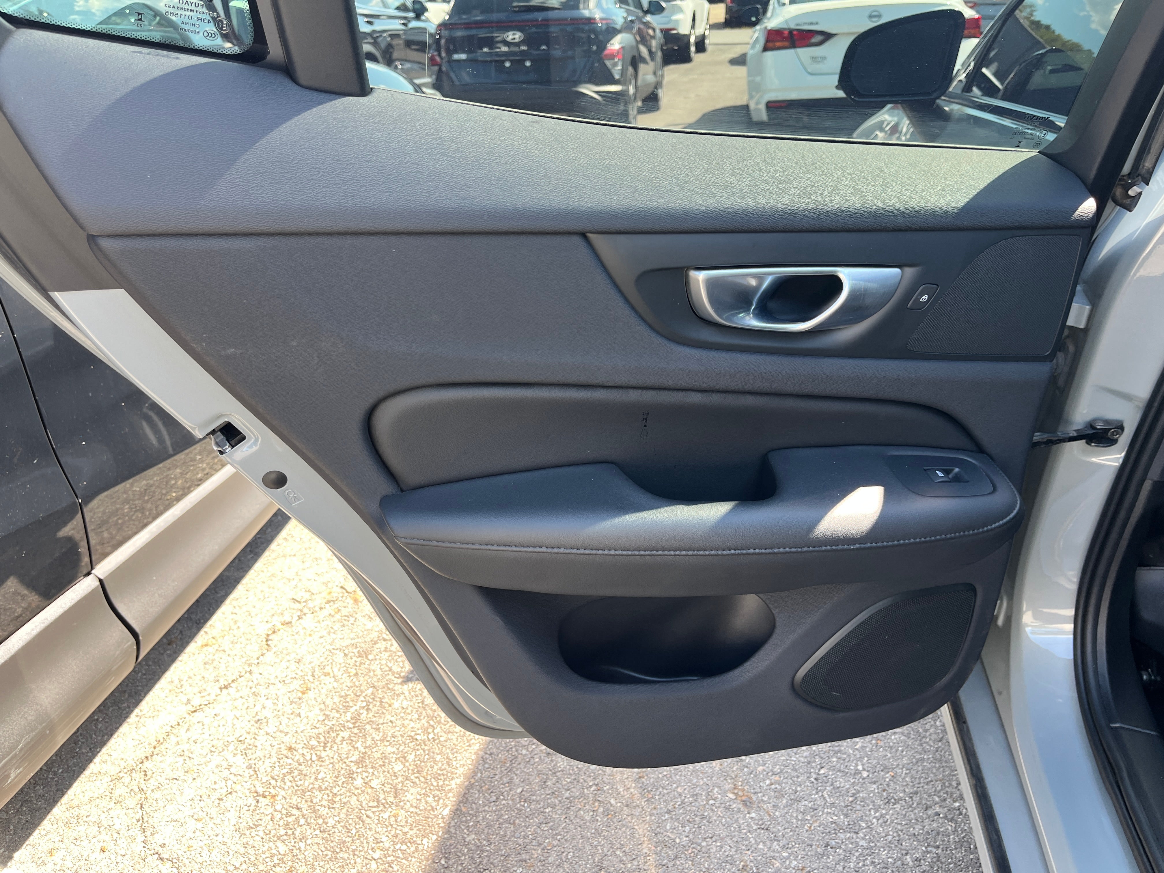 2025 Volvo S60 Plus