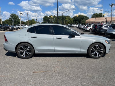 2025 Volvo S60 Plus