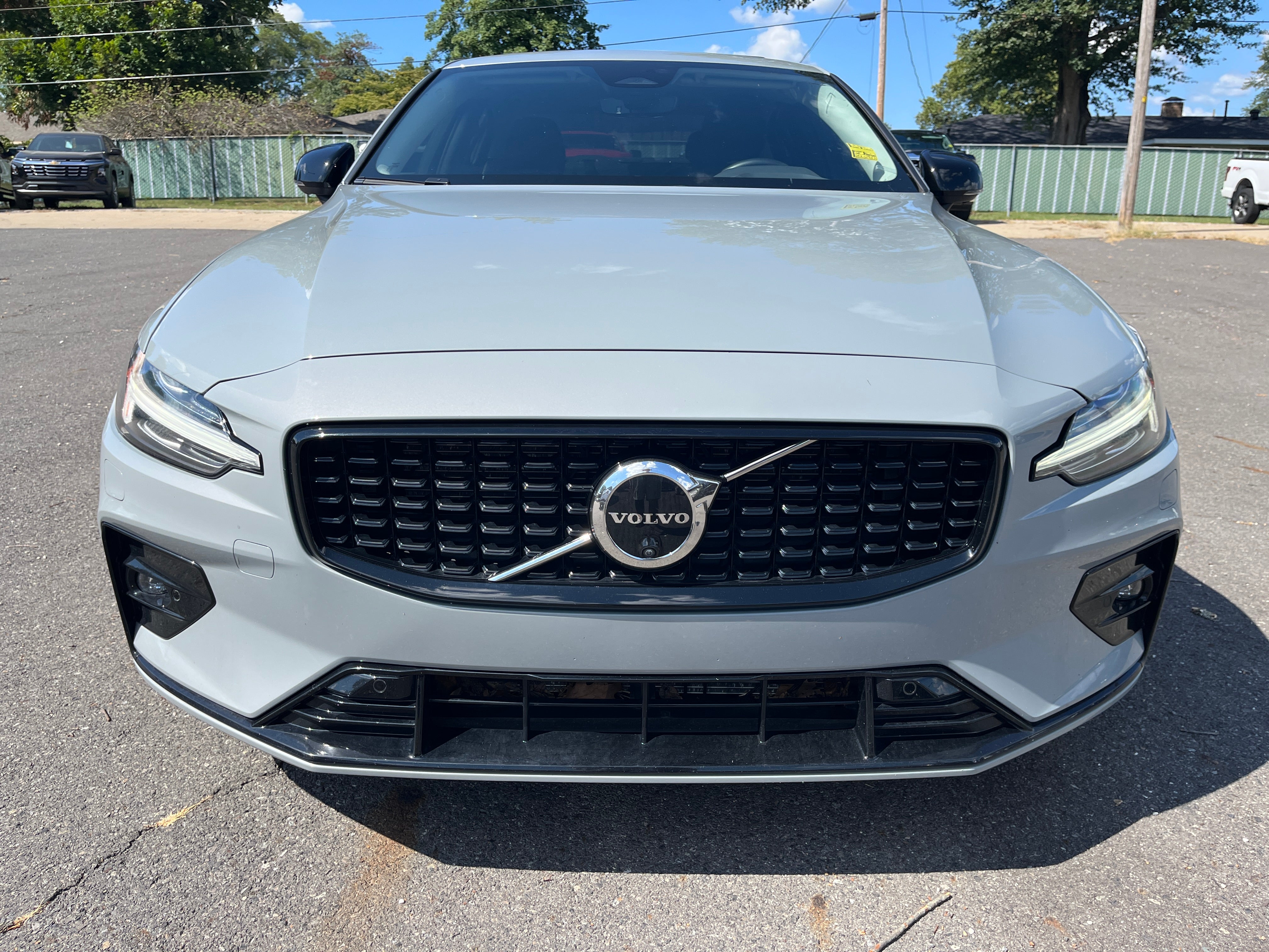 2025 Volvo S60 Plus