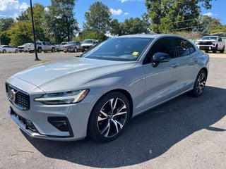 2025 Volvo S60 Plus