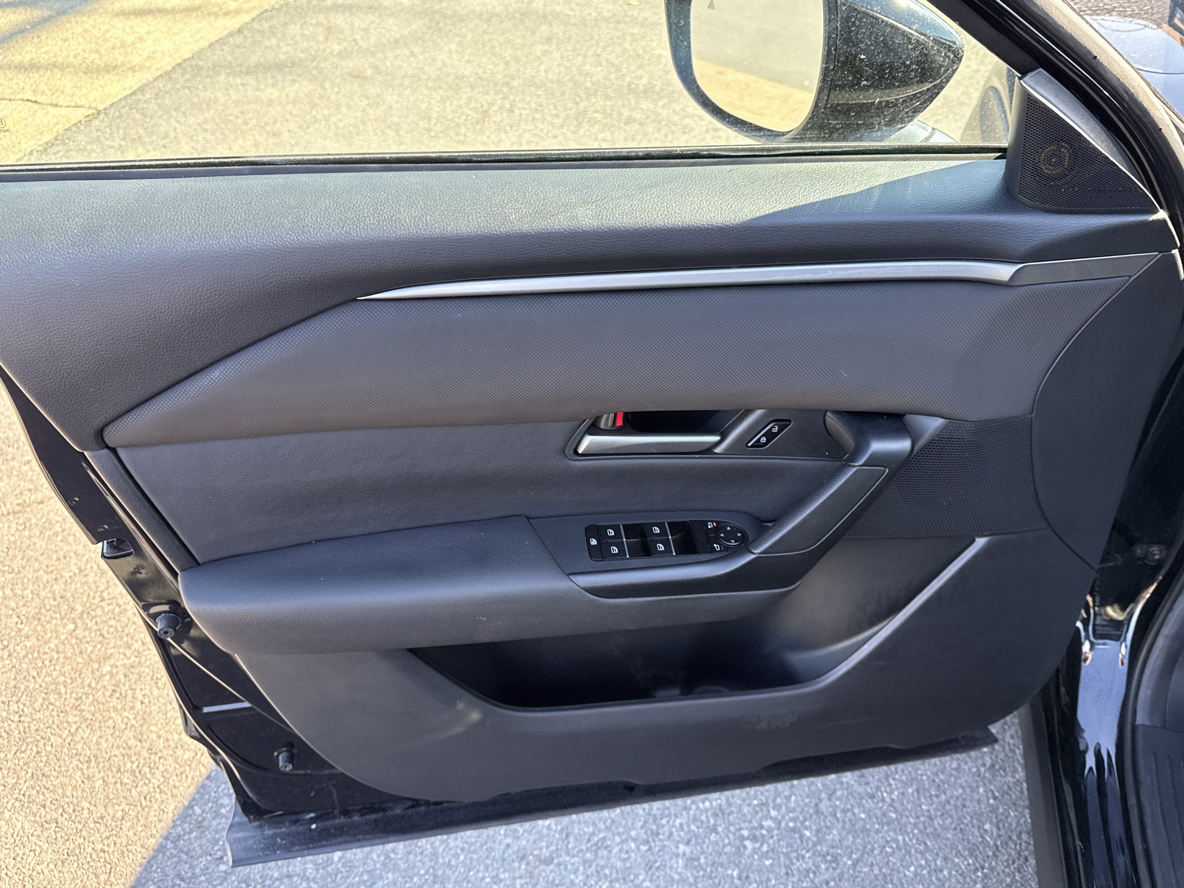 2025 Mazda Mazda CX-50 2.5 S Preferred Package