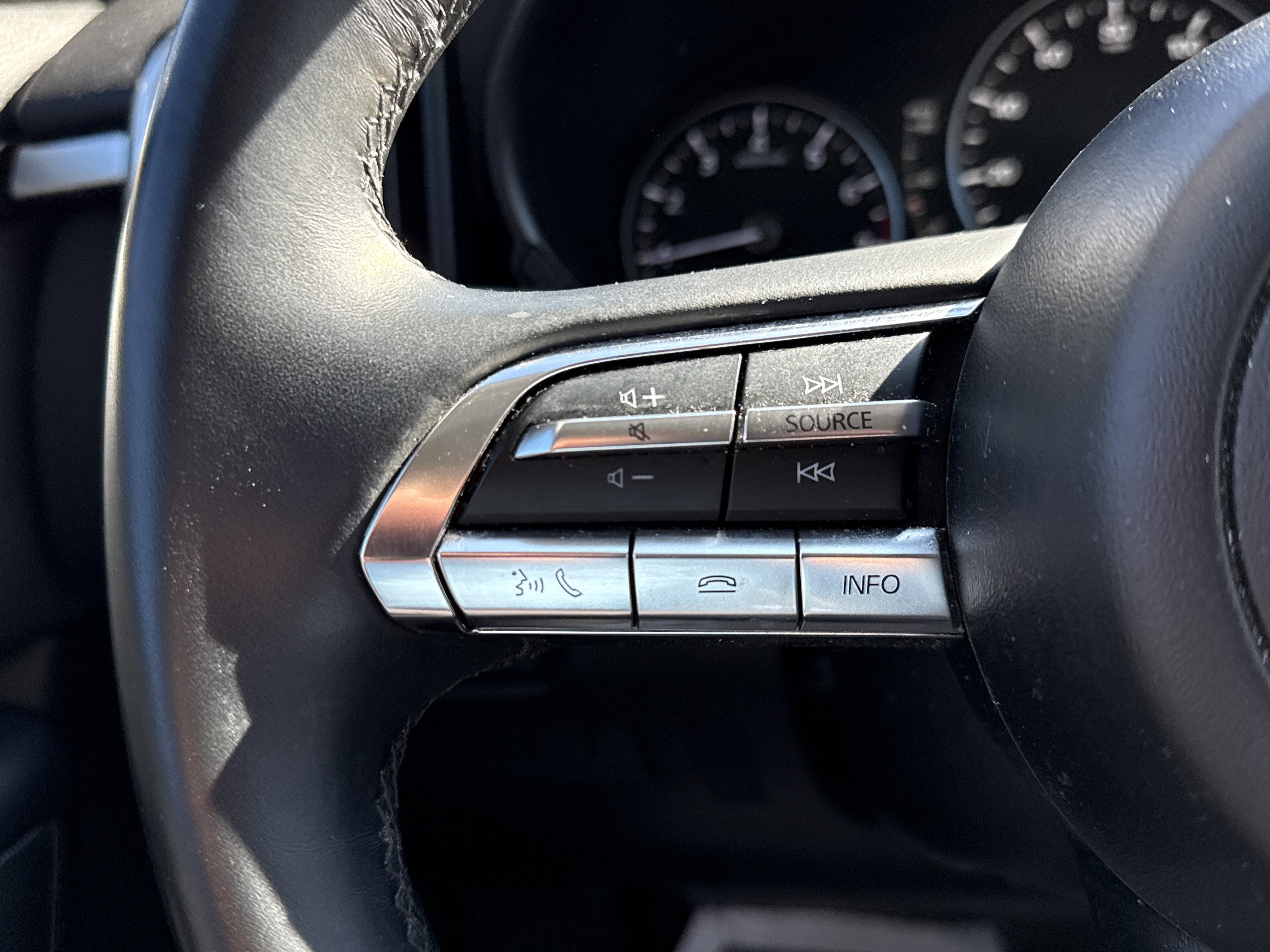 2025 Mazda Mazda CX-50 2.5 S Preferred Package