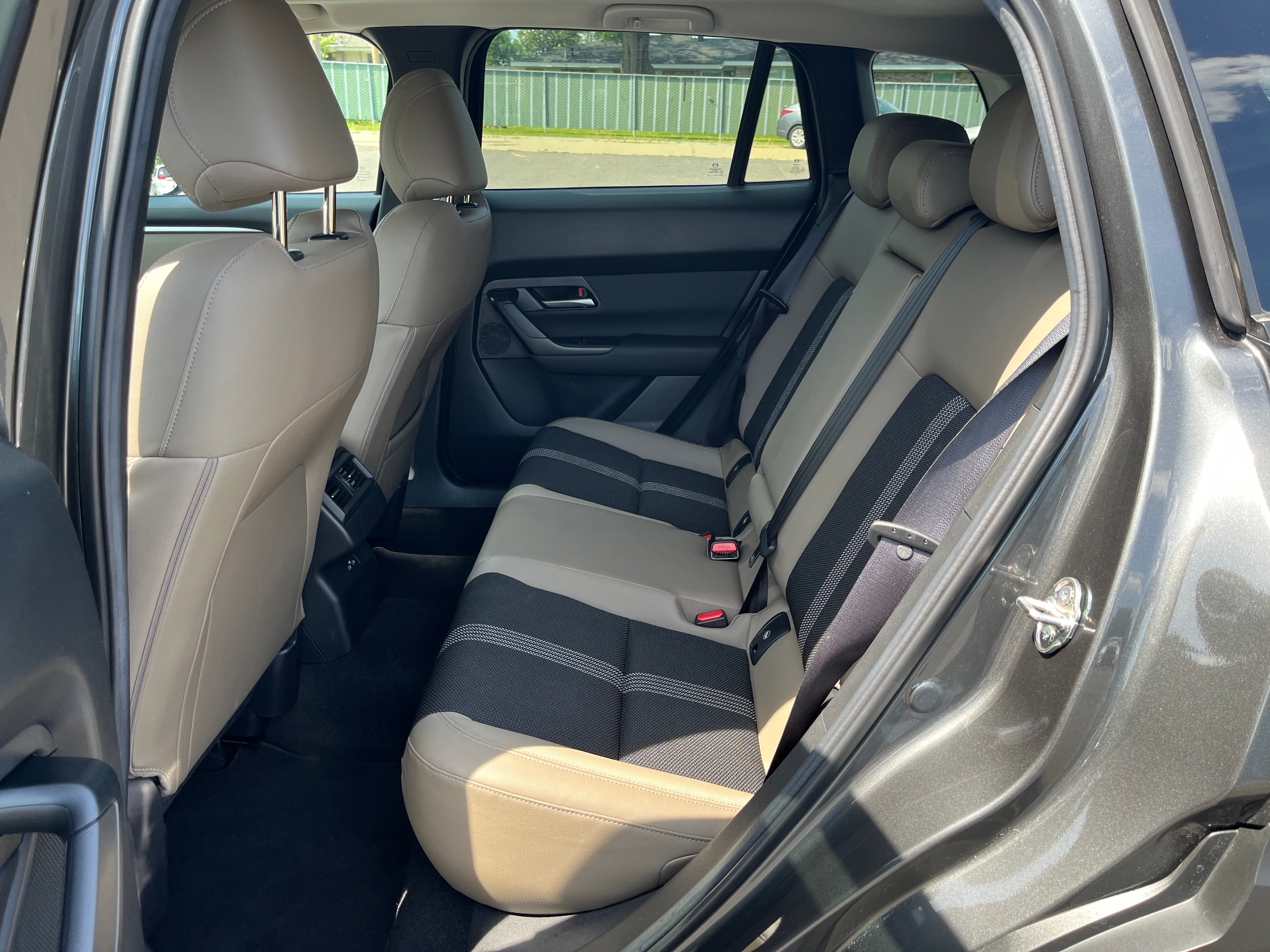 2025 Mazda Mazda CX-50 2.5 S Premium Package