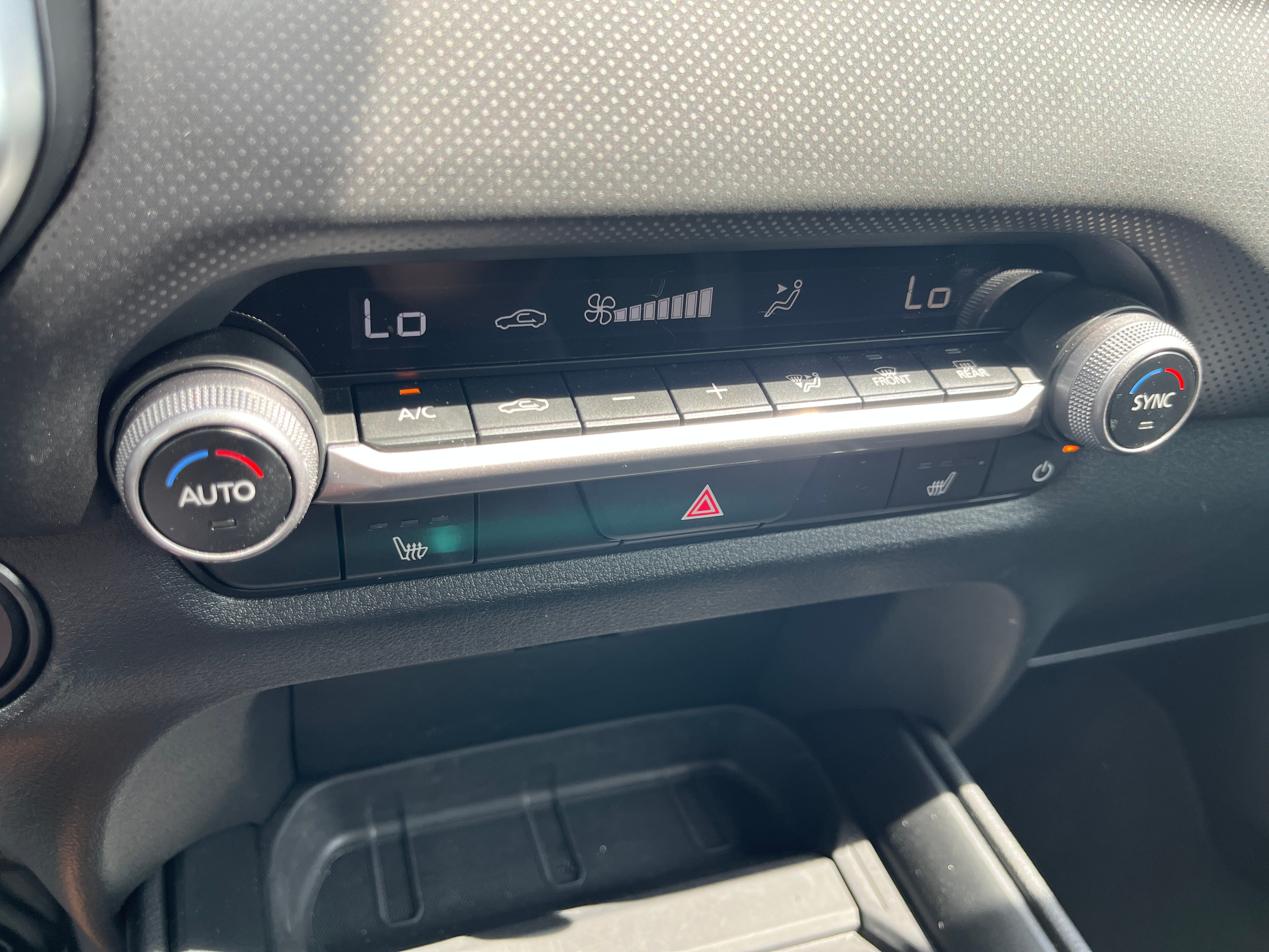 2025 Mazda Mazda CX-50 2.5 S Premium Package