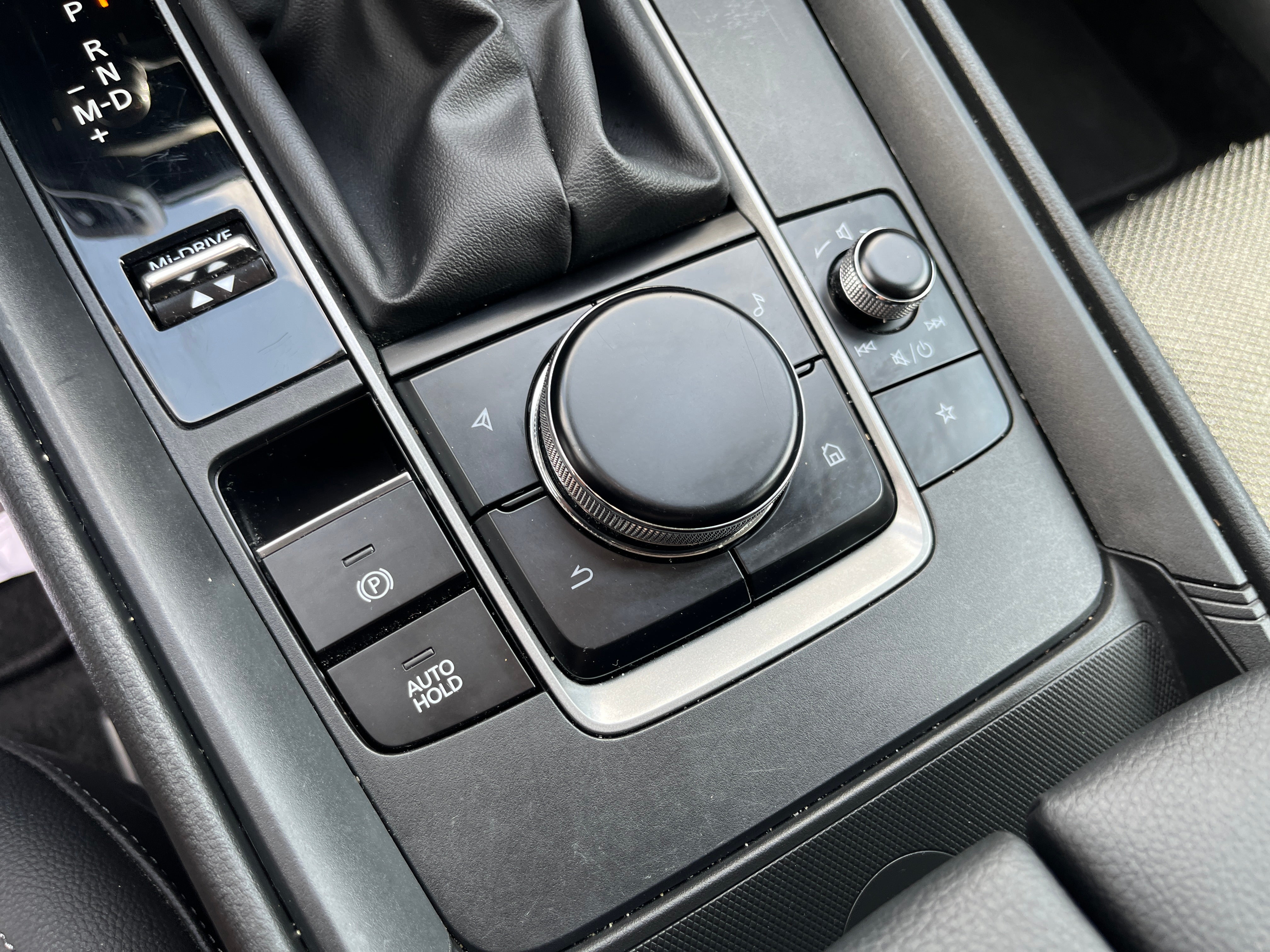 2025 Mazda Mazda CX-50 2.5 S Premium Package