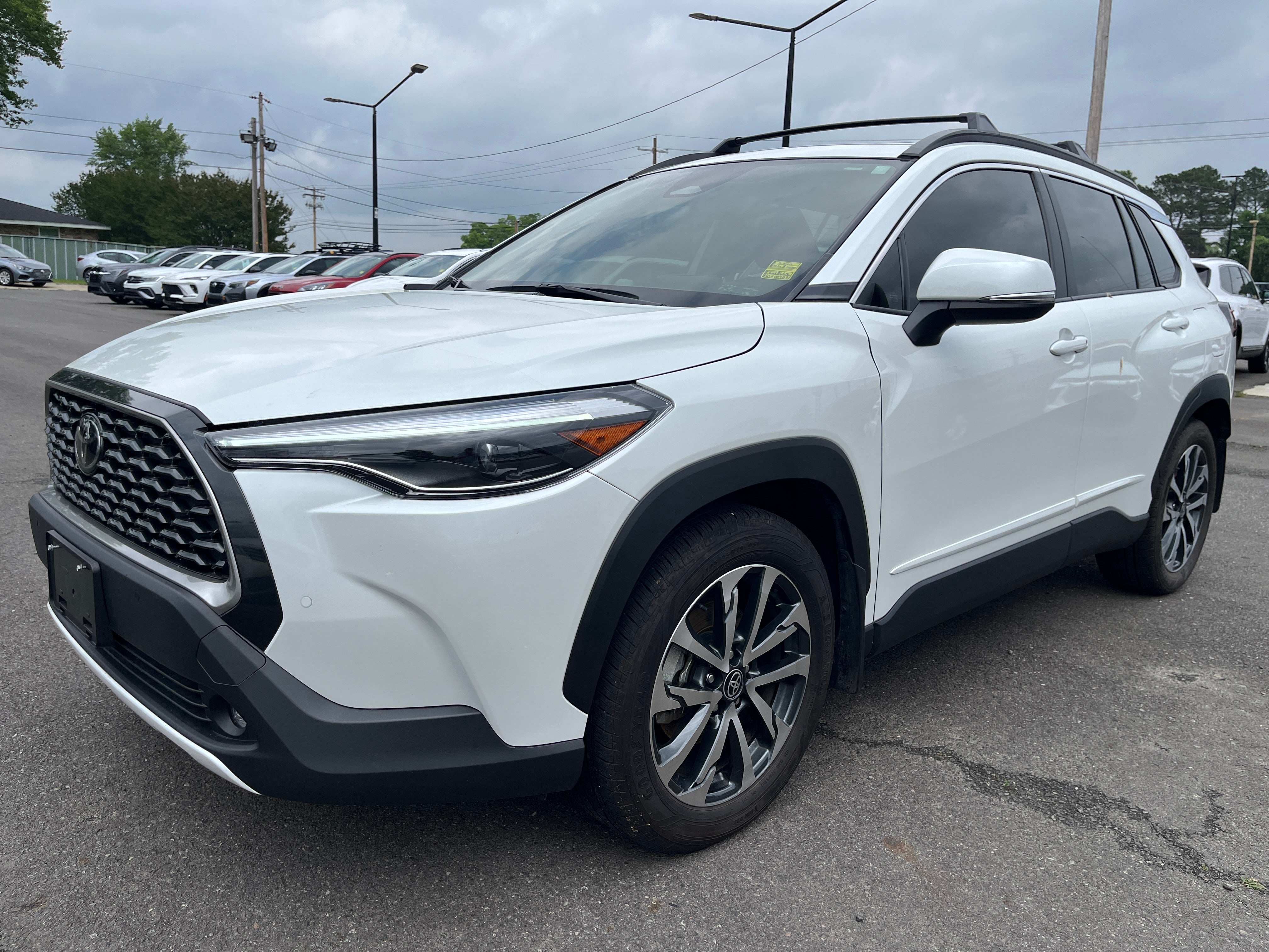 2024 Toyota Corolla Cross XLE