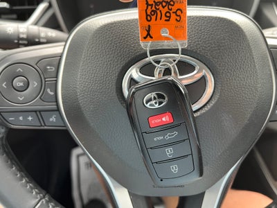 2024 Toyota Corolla Cross XLE