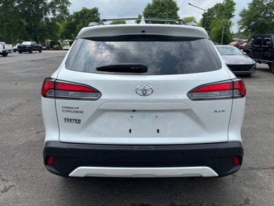 2024 Toyota Corolla Cross XLE