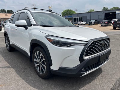 2024 Toyota Corolla Cross XLE
