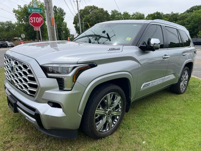 2024 Toyota Sequoia SR5