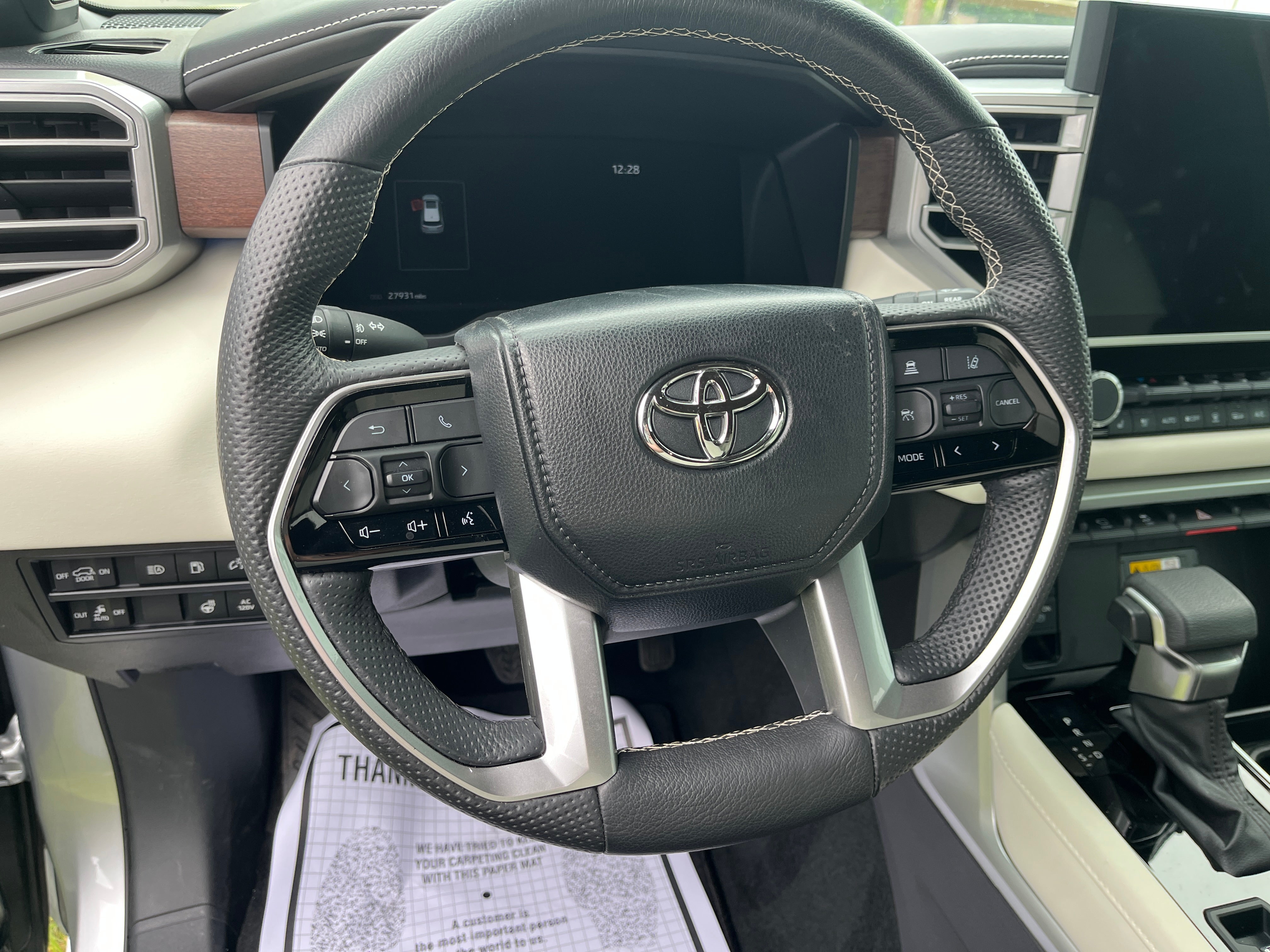 2024 Toyota Sequoia SR5