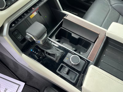 2024 Toyota Sequoia SR5