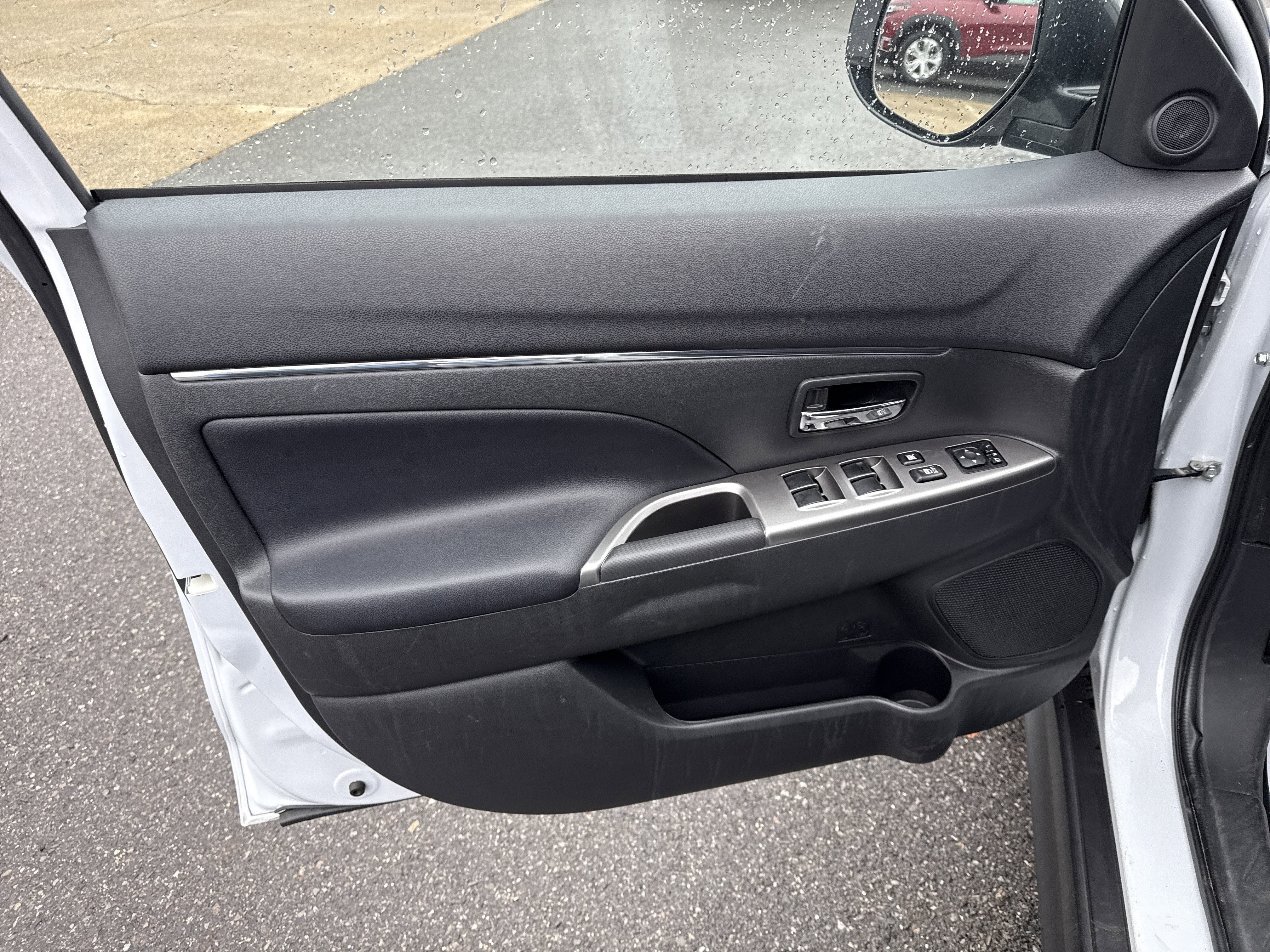 2024 Mitsubishi Outlander Sport Base