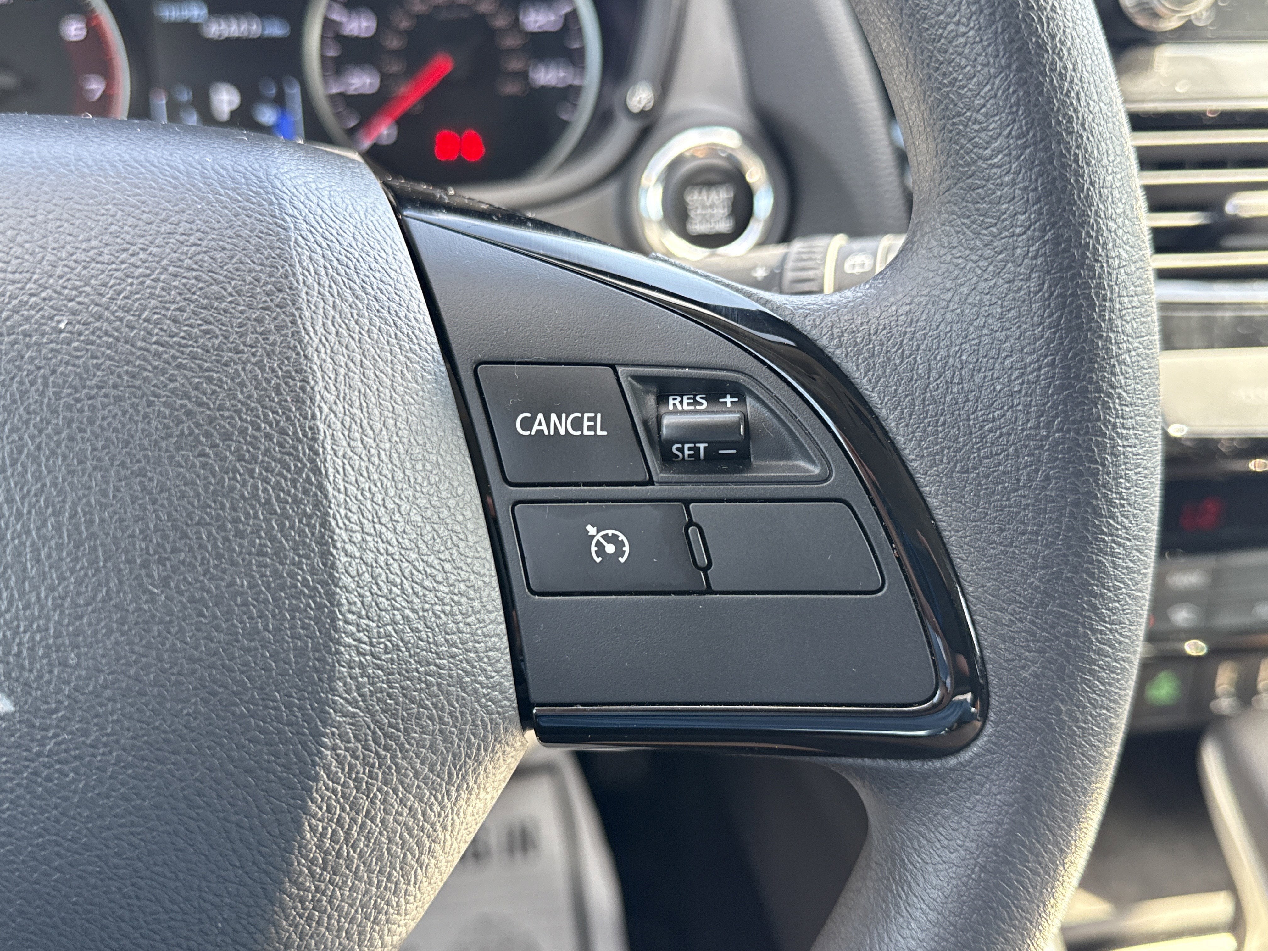 2025 Mitsubishi Eclipse Cross Base