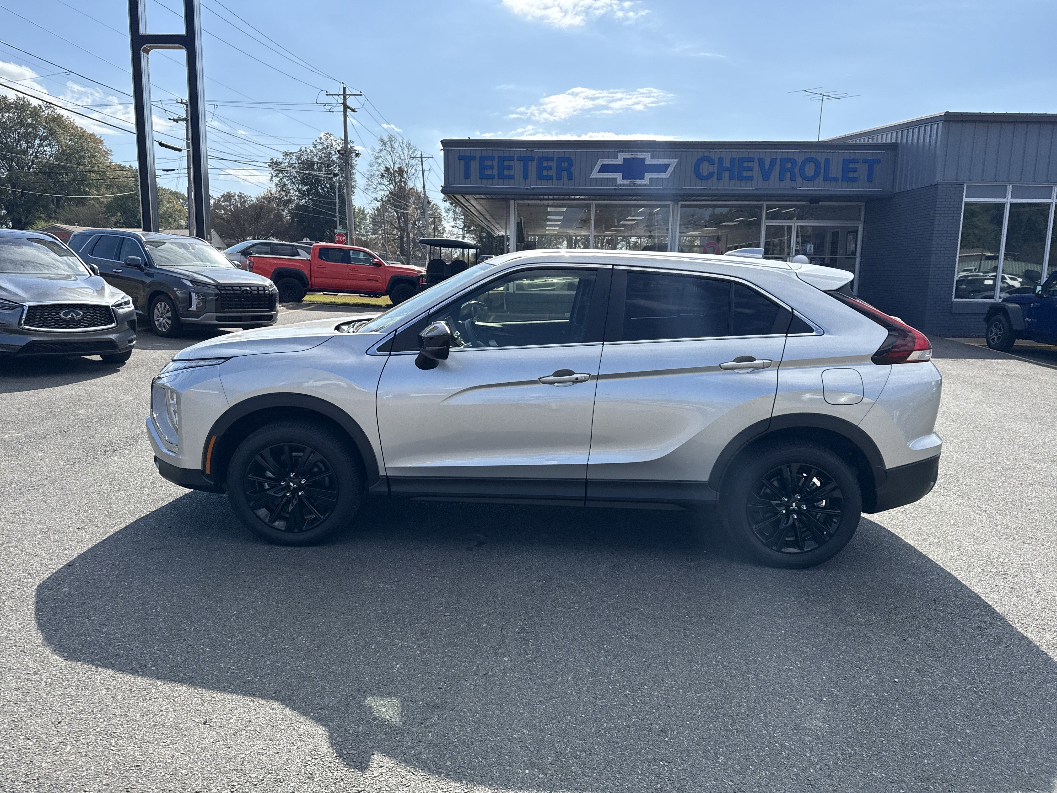 2025 Mitsubishi Eclipse Cross Base