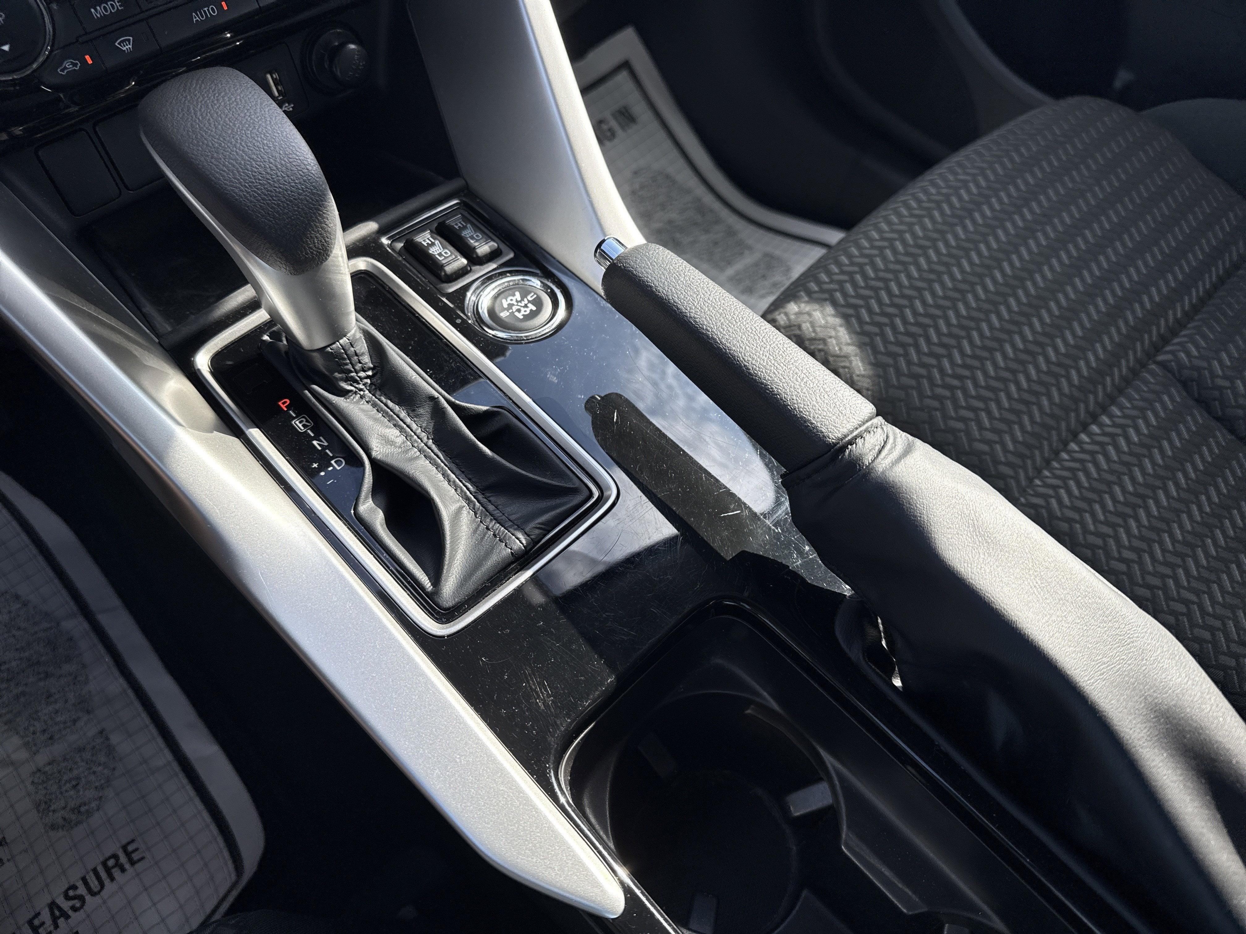 2025 Mitsubishi Eclipse Cross Base