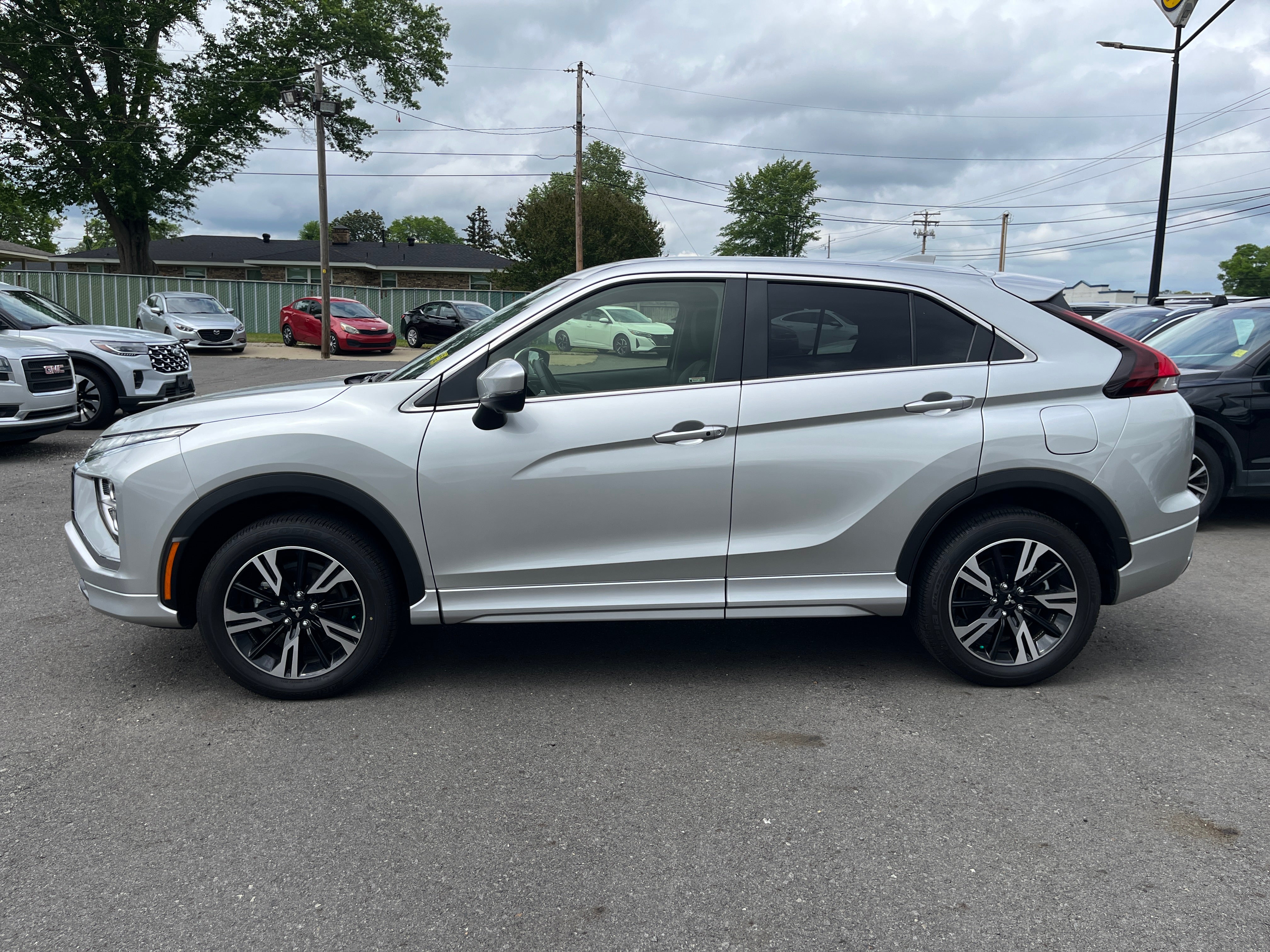 2024 Mitsubishi Eclipse Cross SE