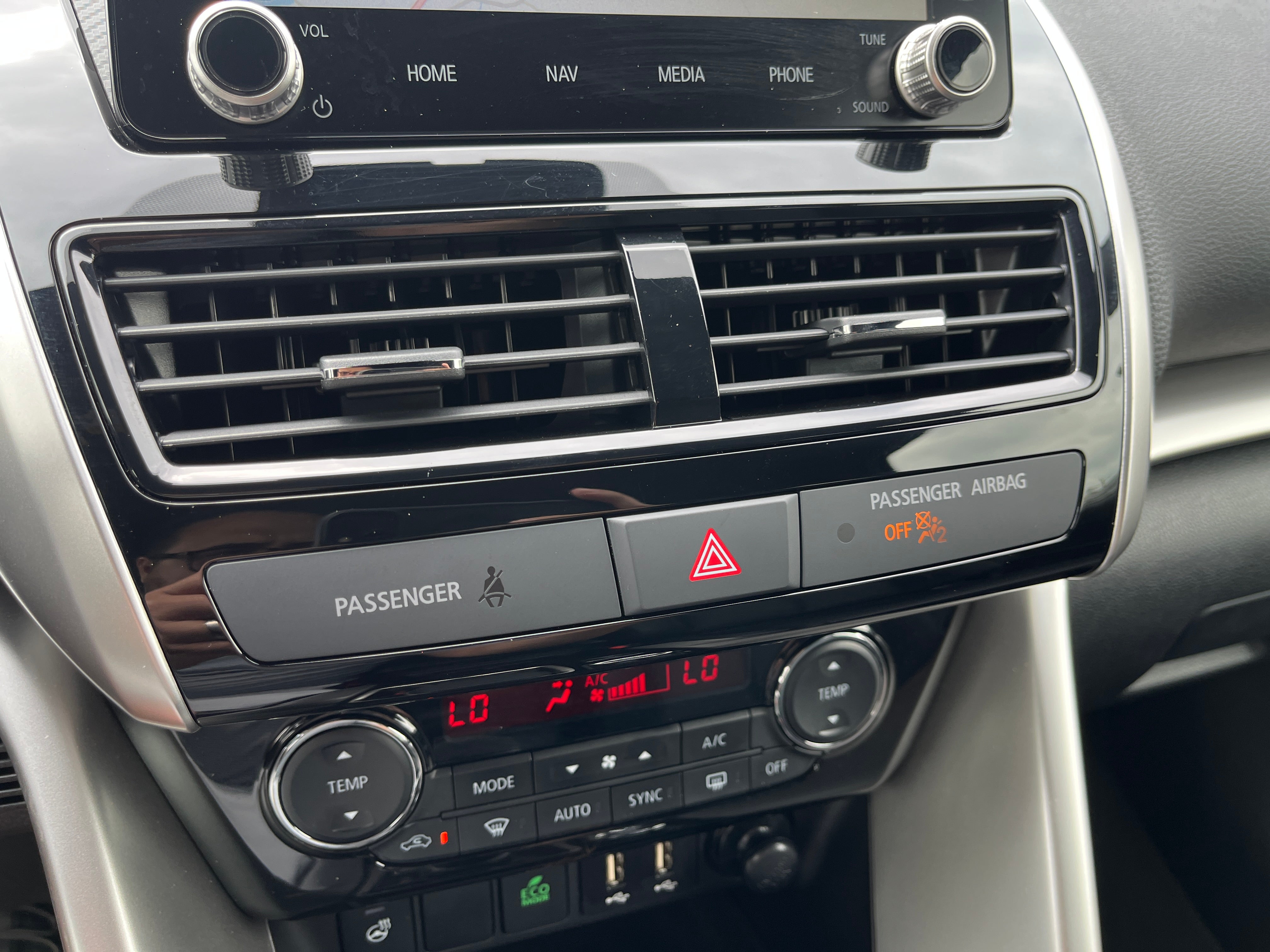 2024 Mitsubishi Eclipse Cross SE
